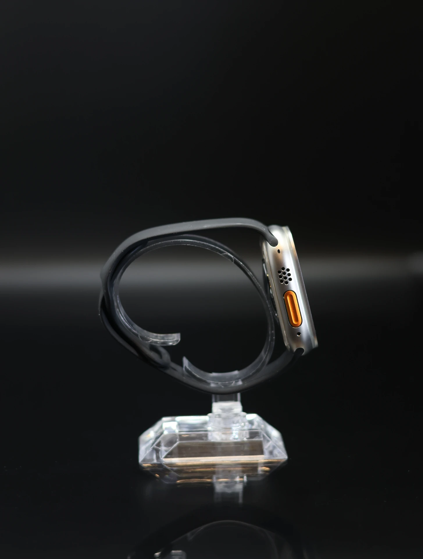 Apple Watch Ultra 2 GPS + Cellular 49mm Natural Titanium