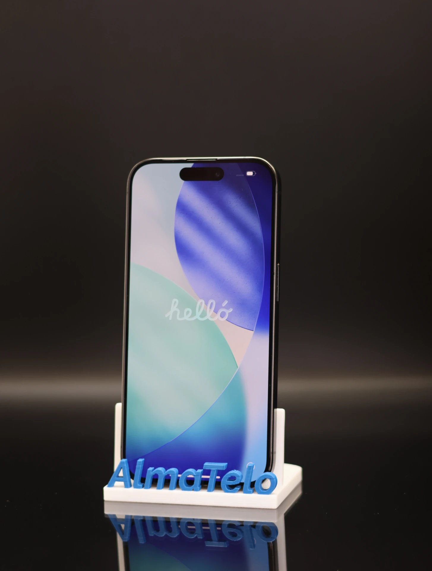 Apple iPhone 15 Pro 128 GB Black Titanium 100%