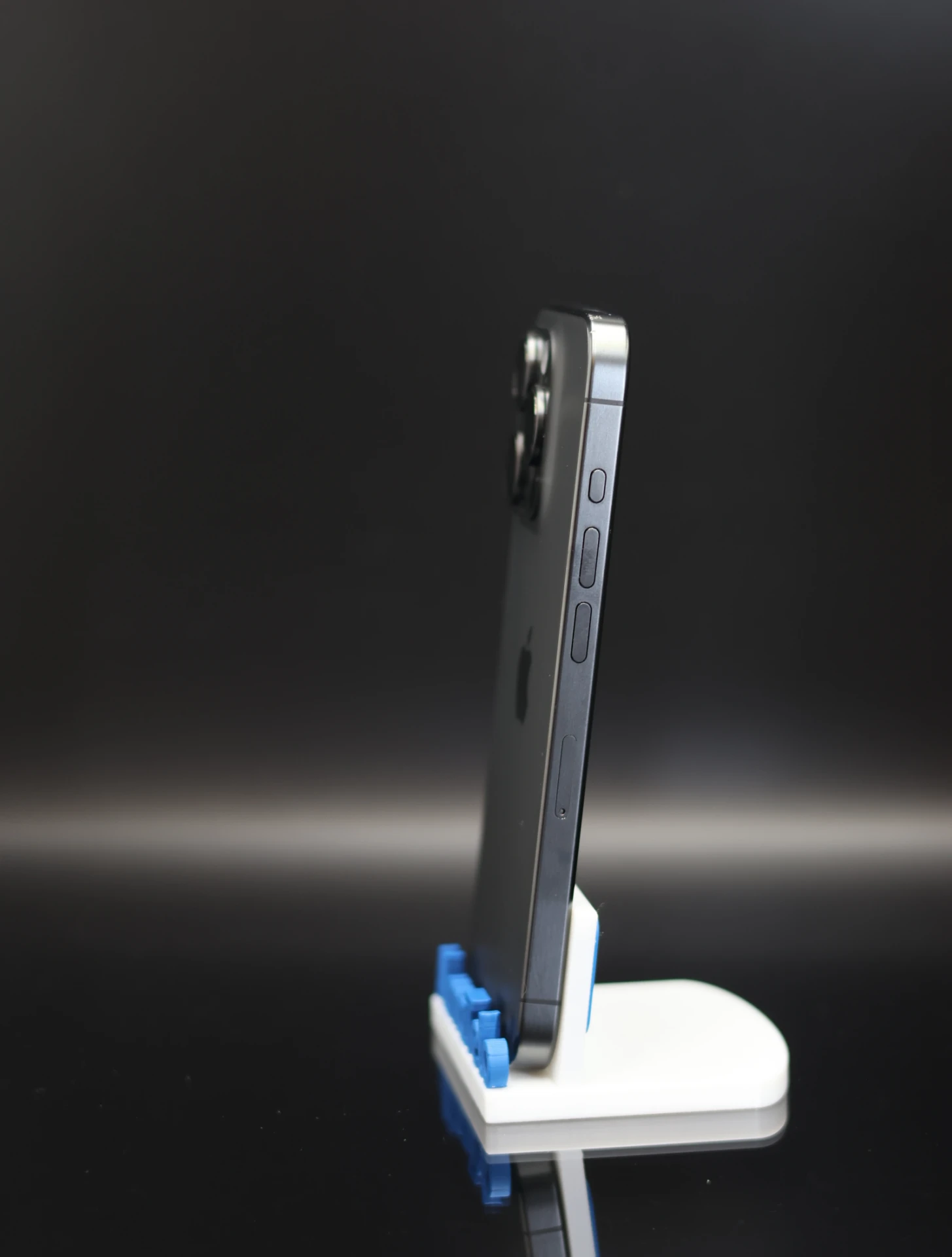 Apple iPhone 15 Pro 128 GB Black Titanium 100% 