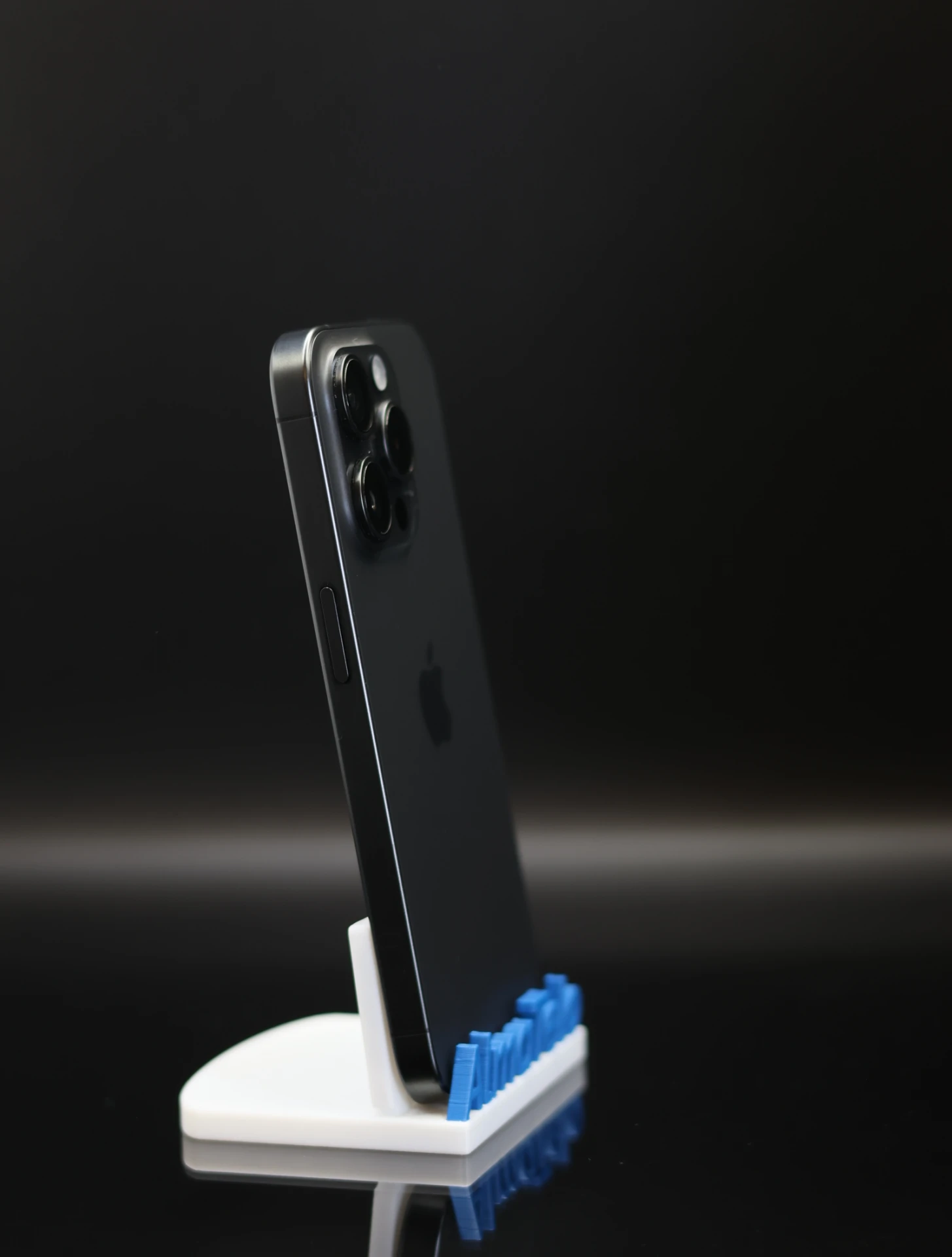 Apple iPhone 15 Pro 128 GB Black Titanium 100% 