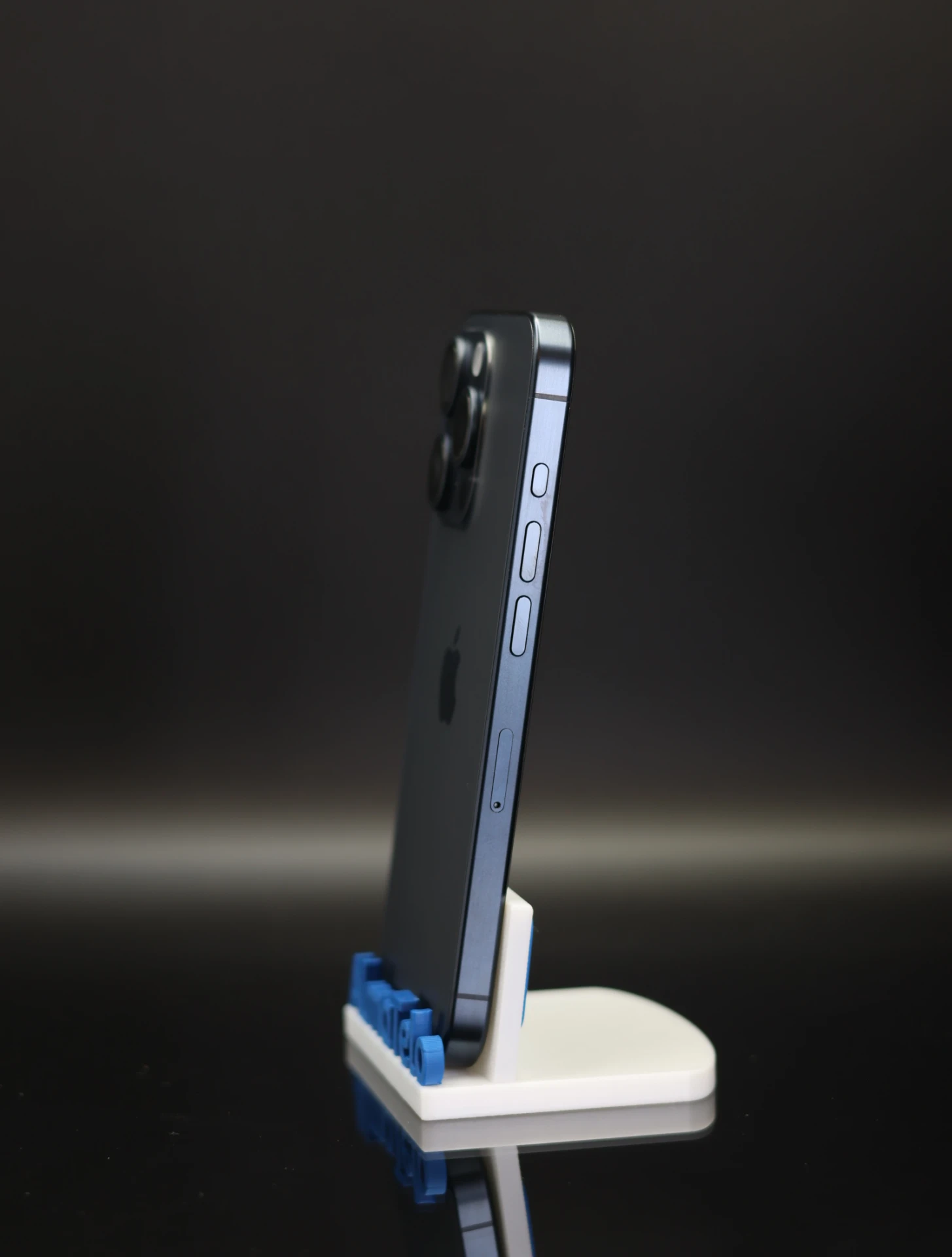 Apple iPhone 15 Pro 128 GB Blue Titanium 100%