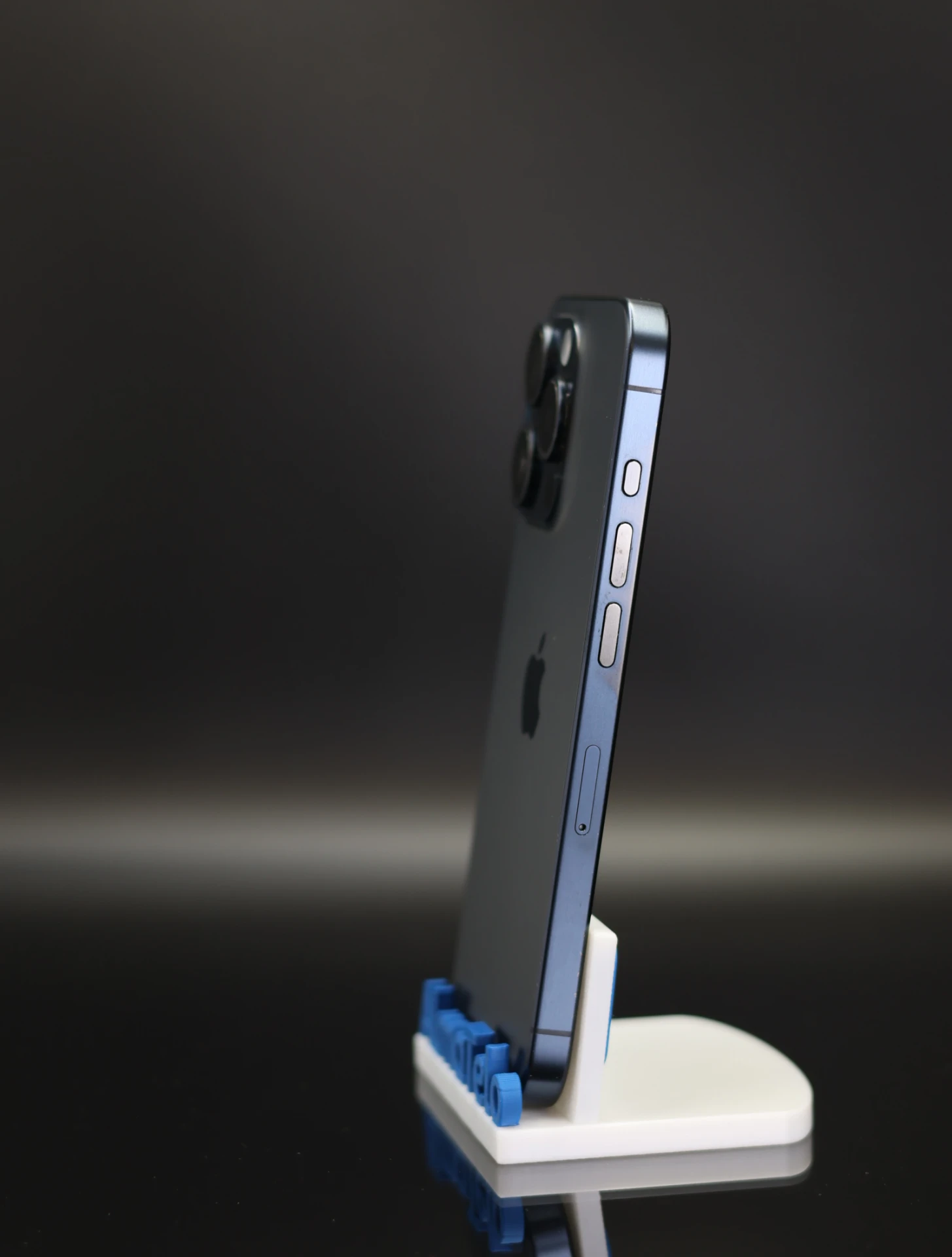 Apple iPhone 15 Pro 256 GB Blue Titanium 100%