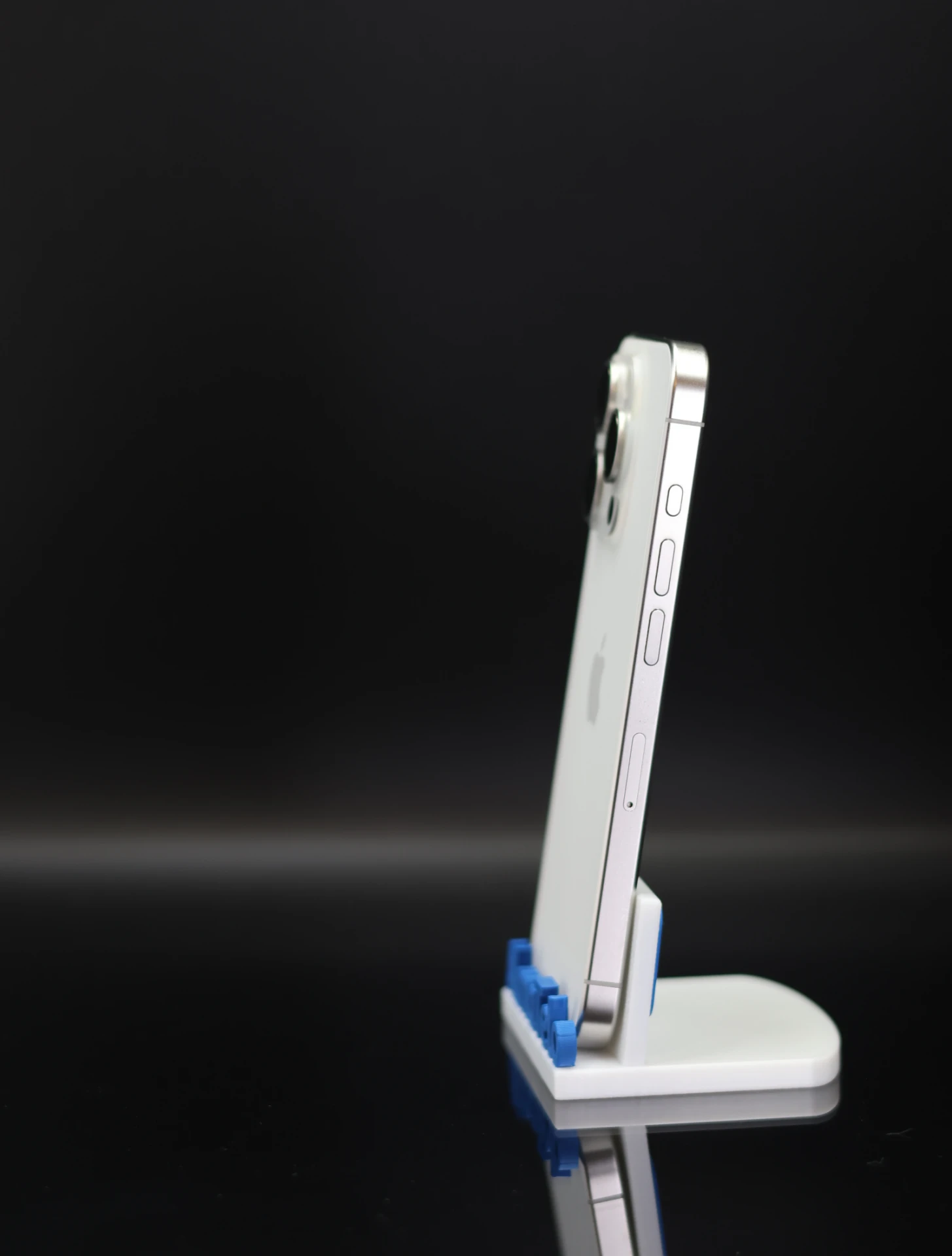 Apple iPhone 15 Pro 128 GB White Titanium 100%