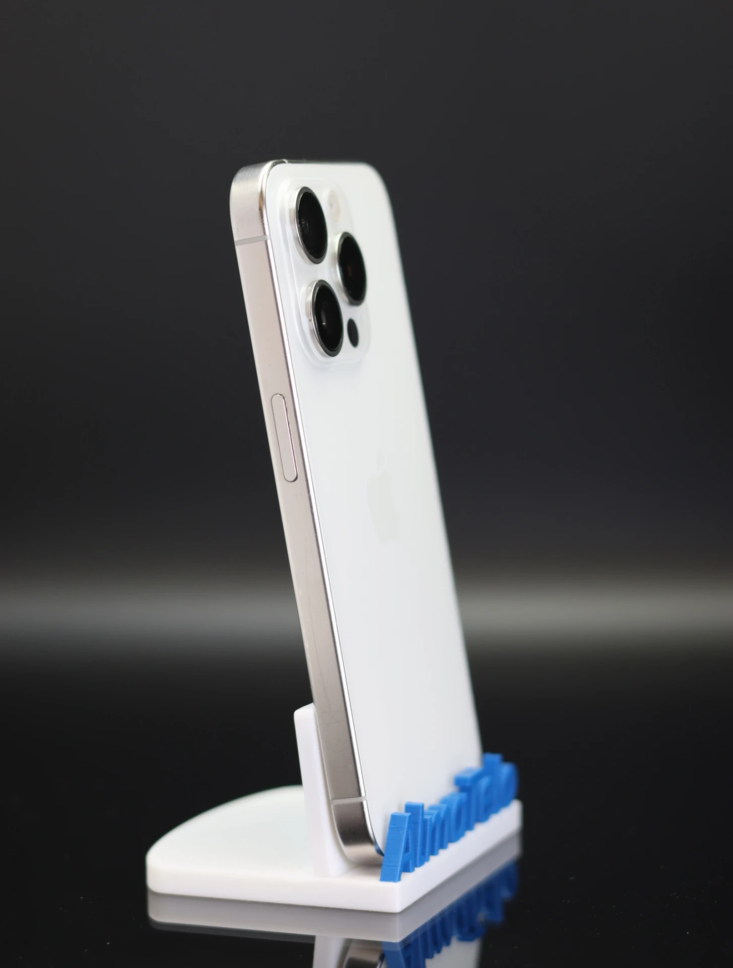 Apple iPhone 15 Pro 256 GB White Titanium 90%