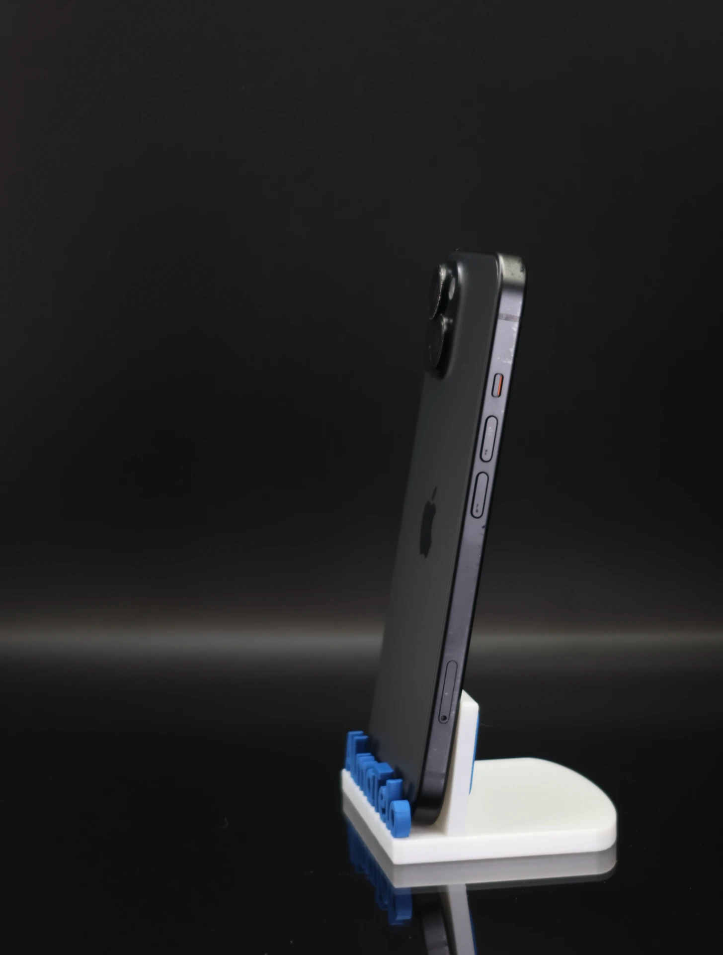 Apple iPhone 15 128 GB Black 100%