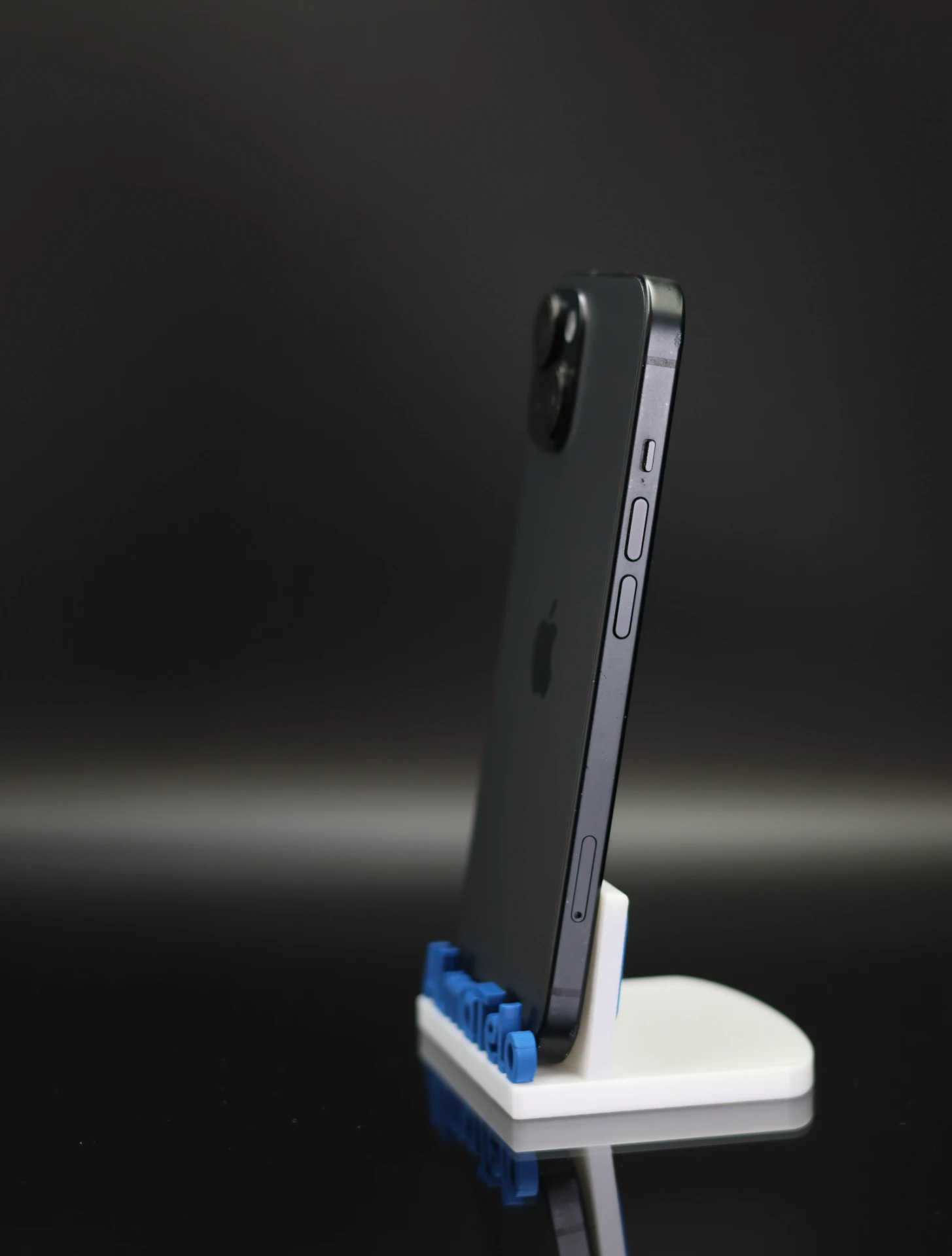 Apple iPhone 15 128 GB Black 100%