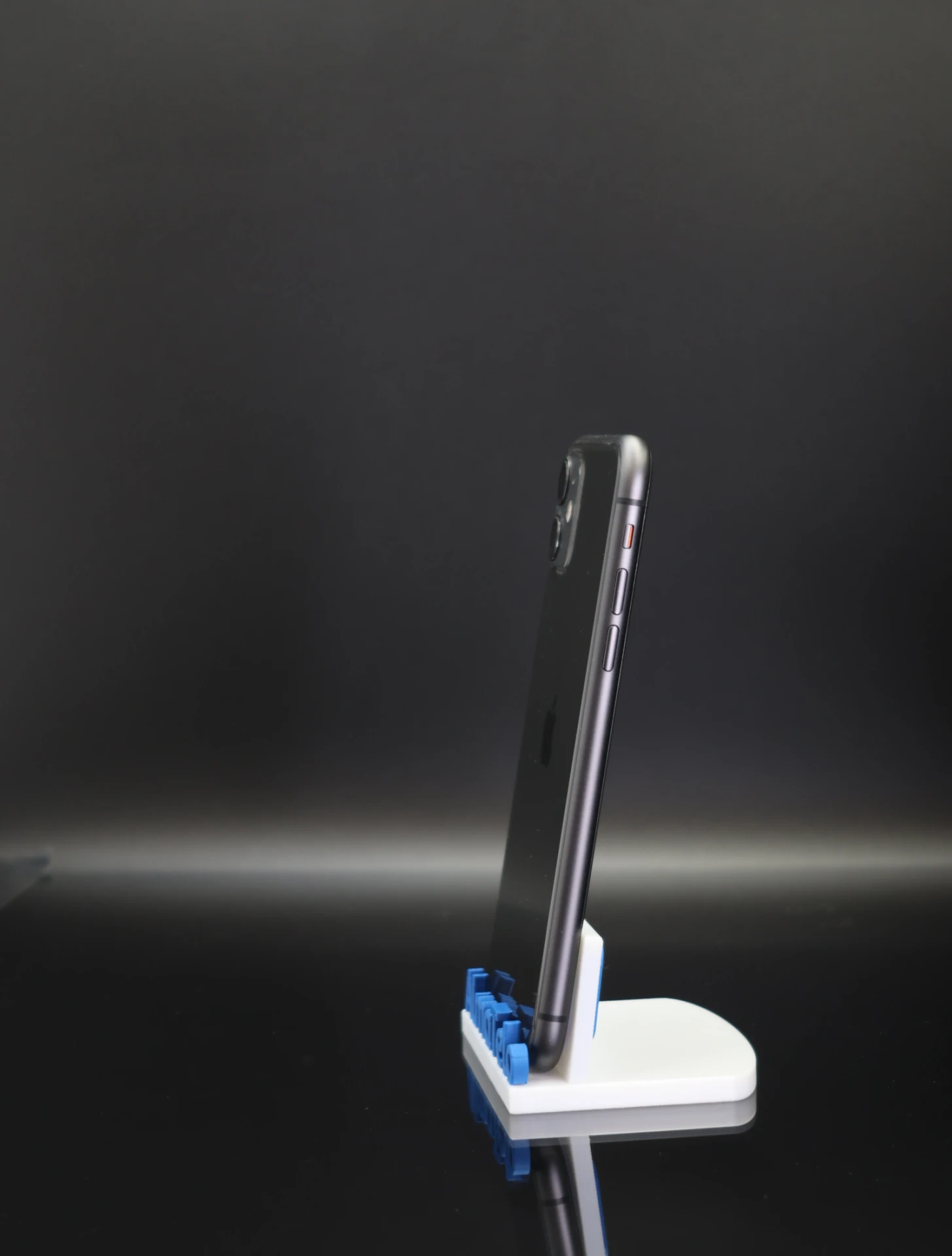 Apple iPhone 11 64 GB Black 100%