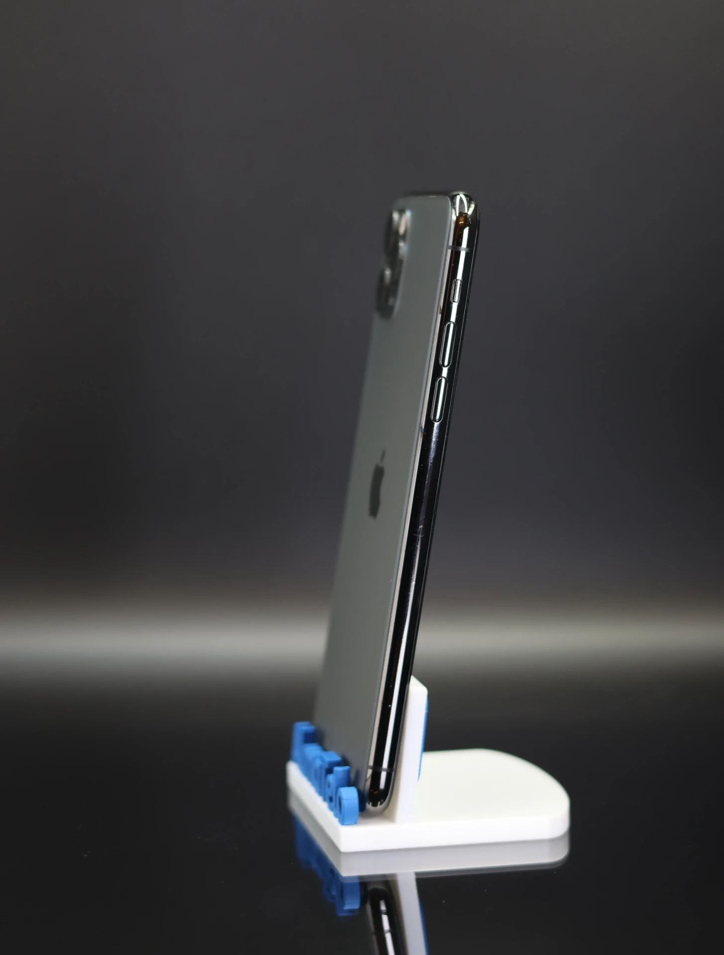 Apple iPhone 11 Pro Max 64 GB Space Gray 100%