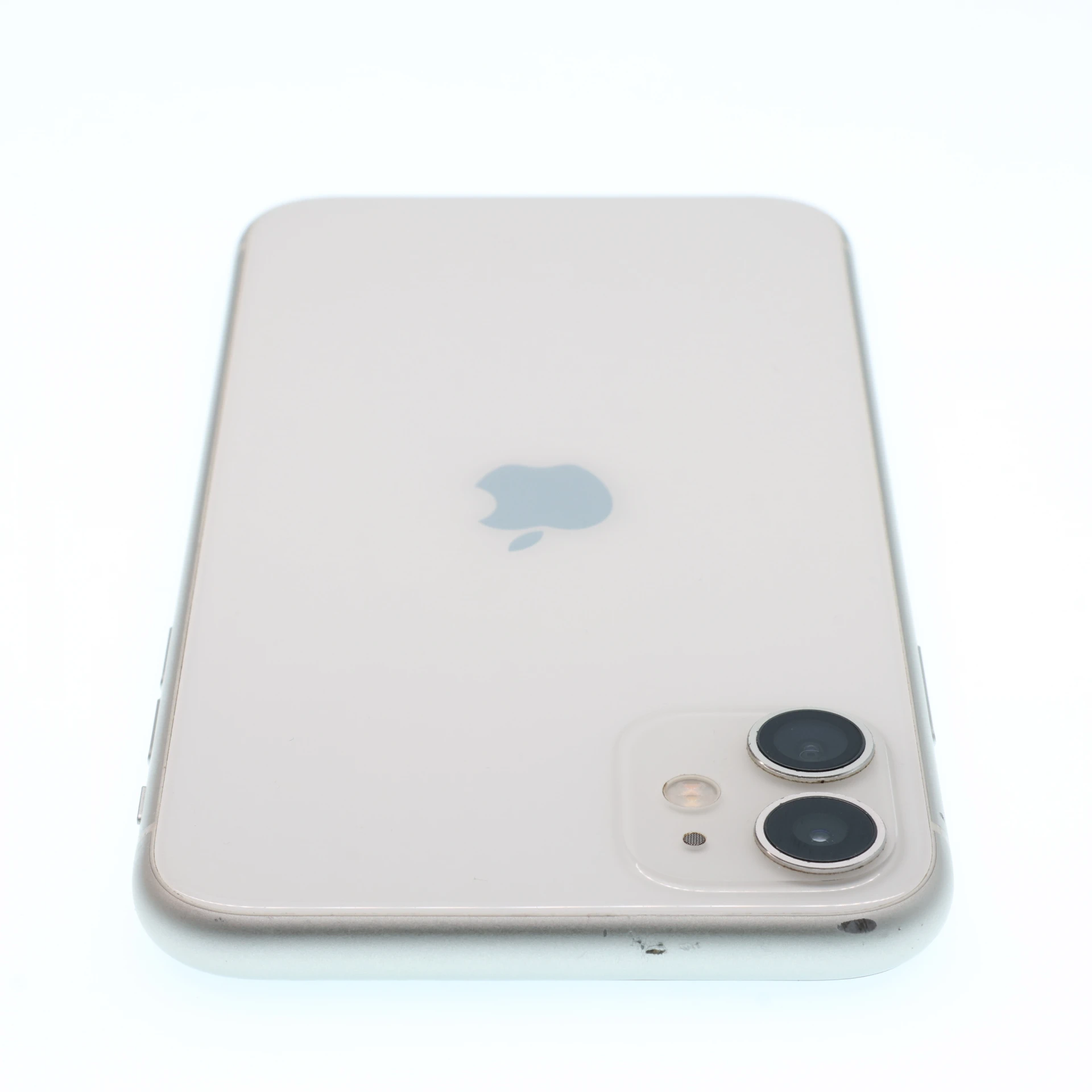 Apple iPhone 11 64 GB White 100%