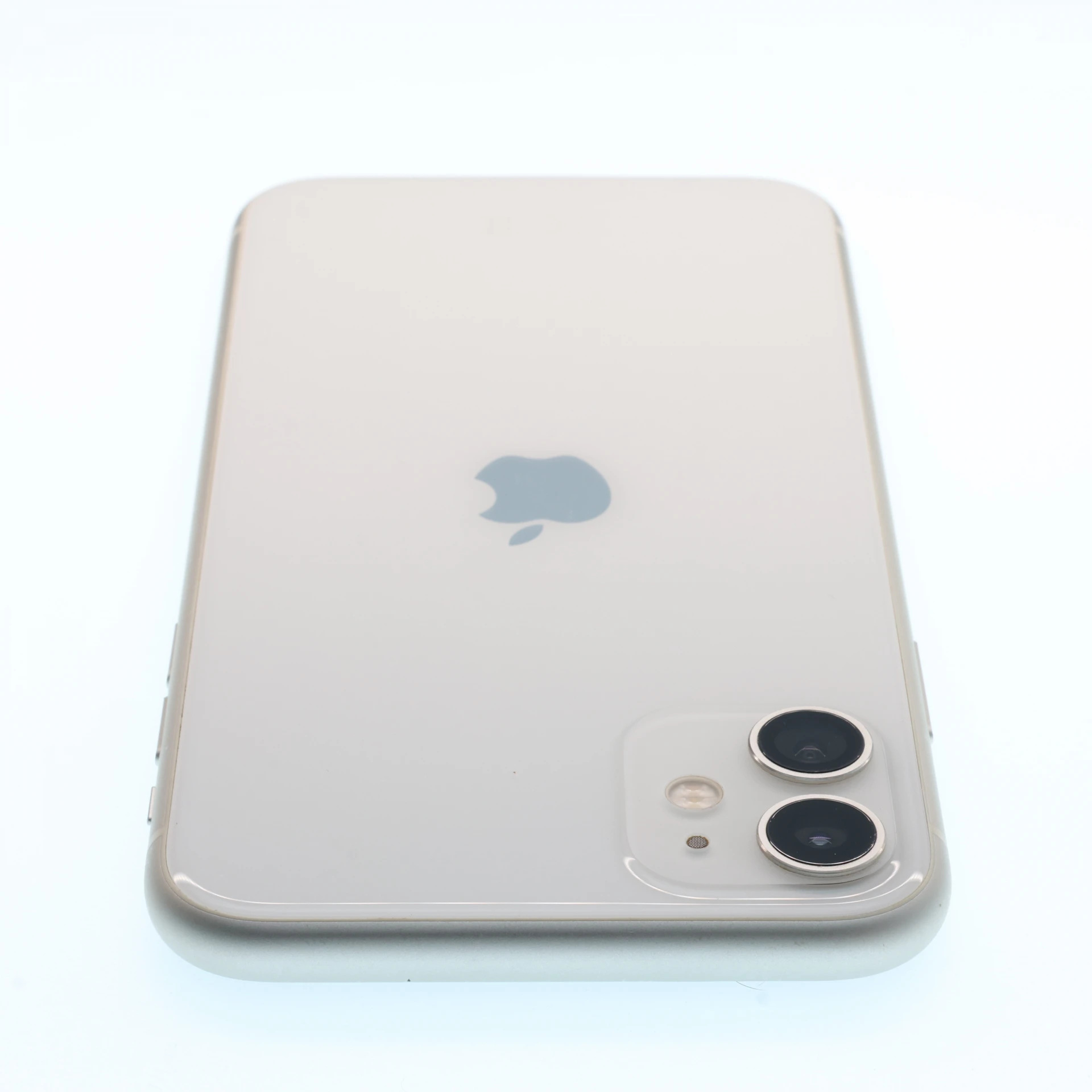 Apple iPhone 11 64 GB White 100% 
