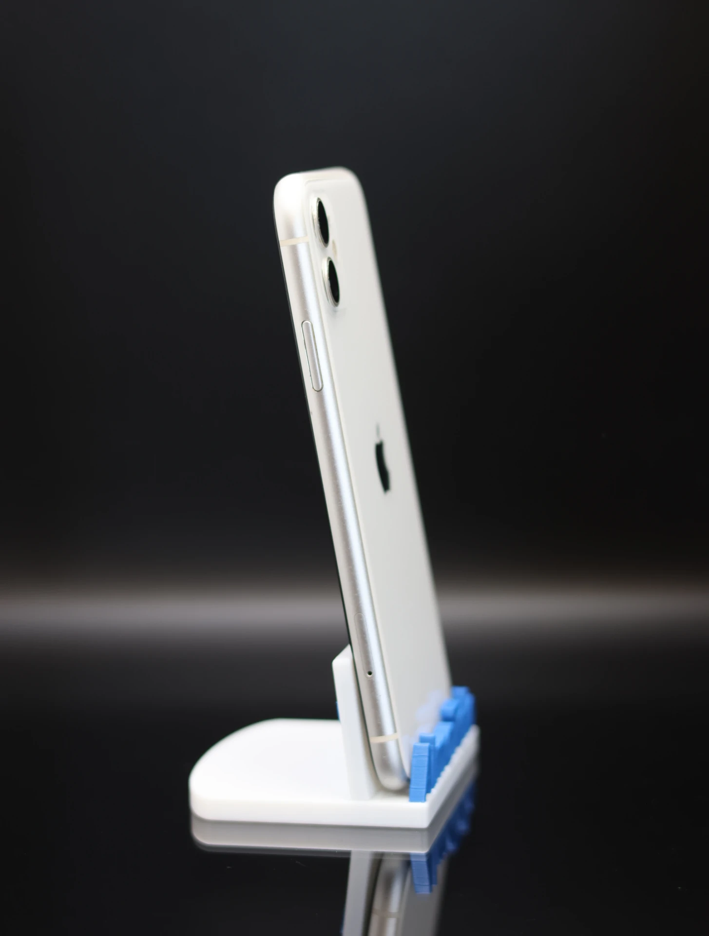 Apple iPhone 11 64 GB White 100%