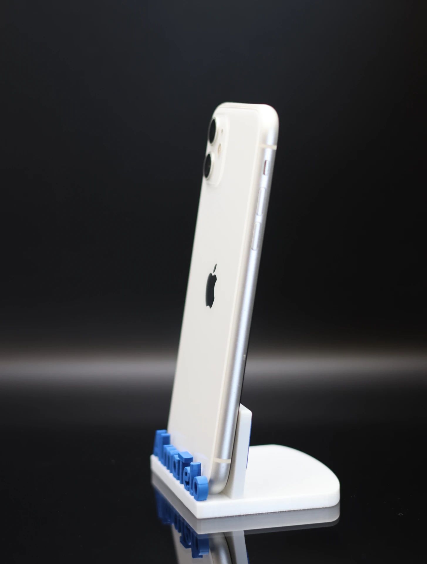 Apple iPhone 11 64 GB White 100%