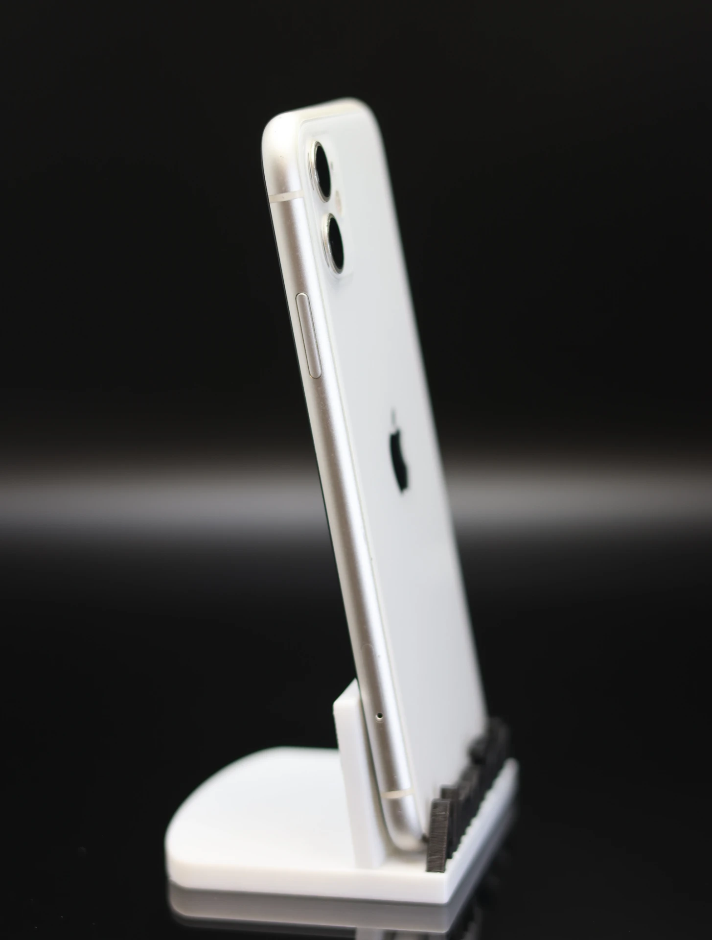Apple iPhone 11 64 GB White 100% 