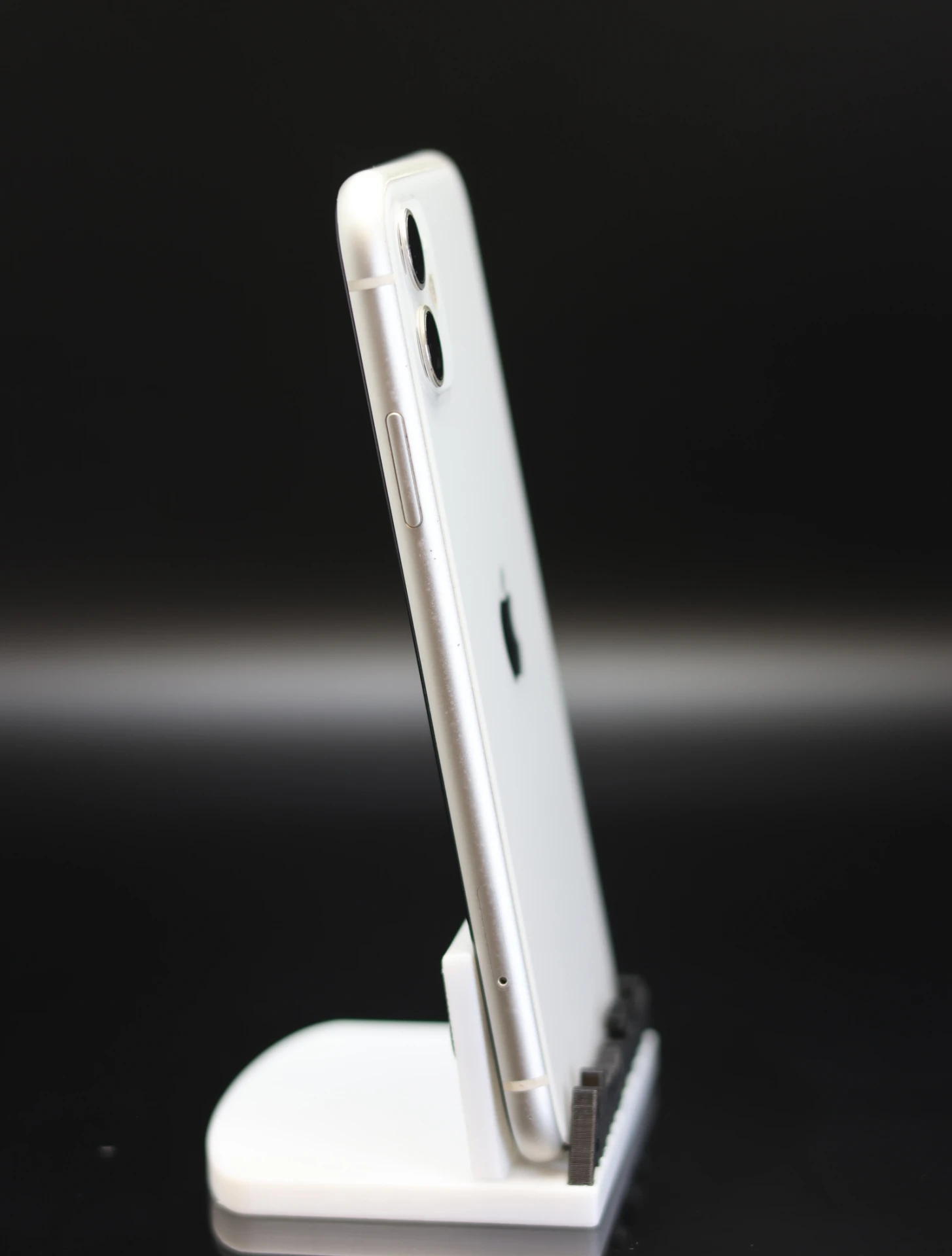 Apple iPhone 11 64 GB White 100% 