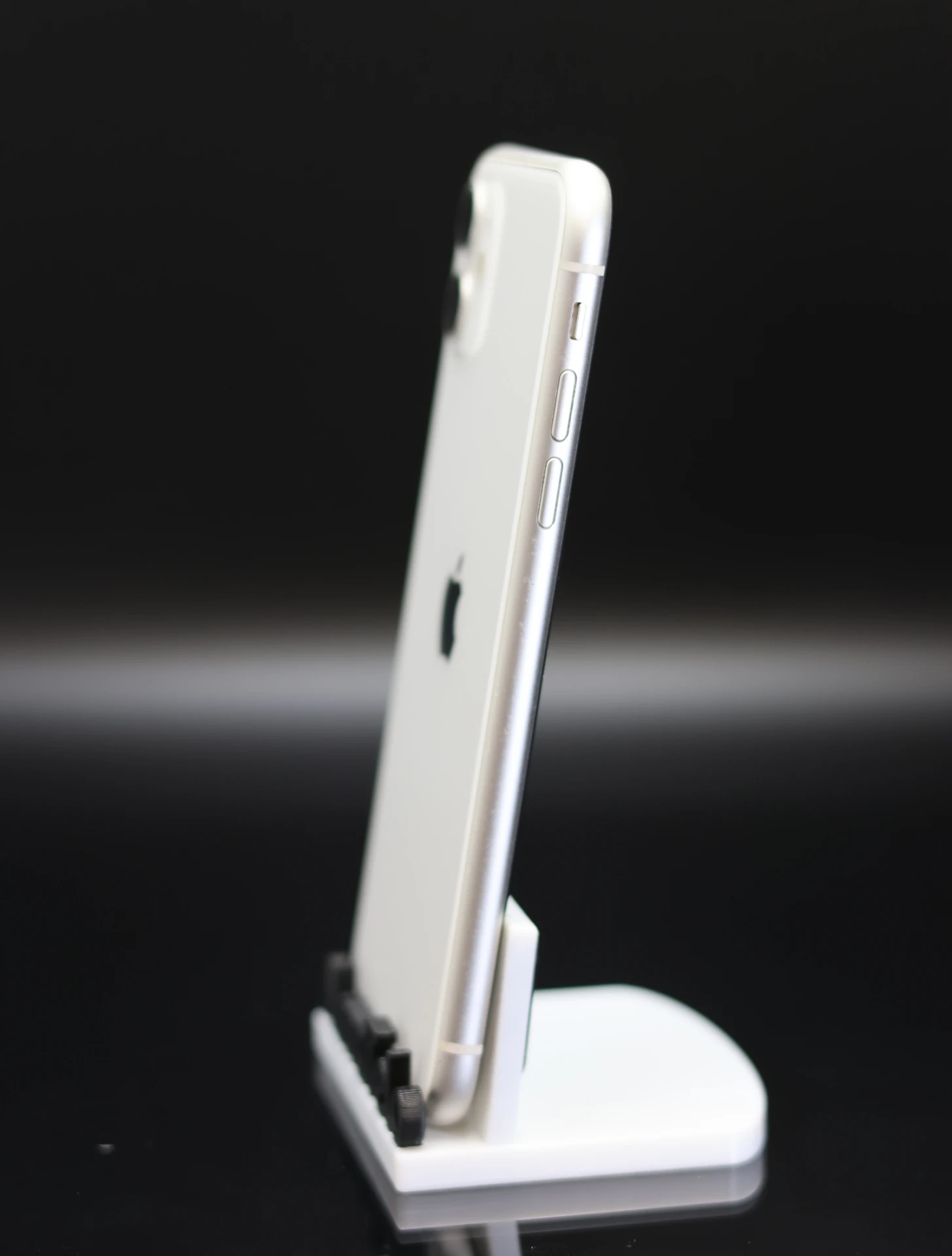 Apple iPhone 11 64 GB White 100% 