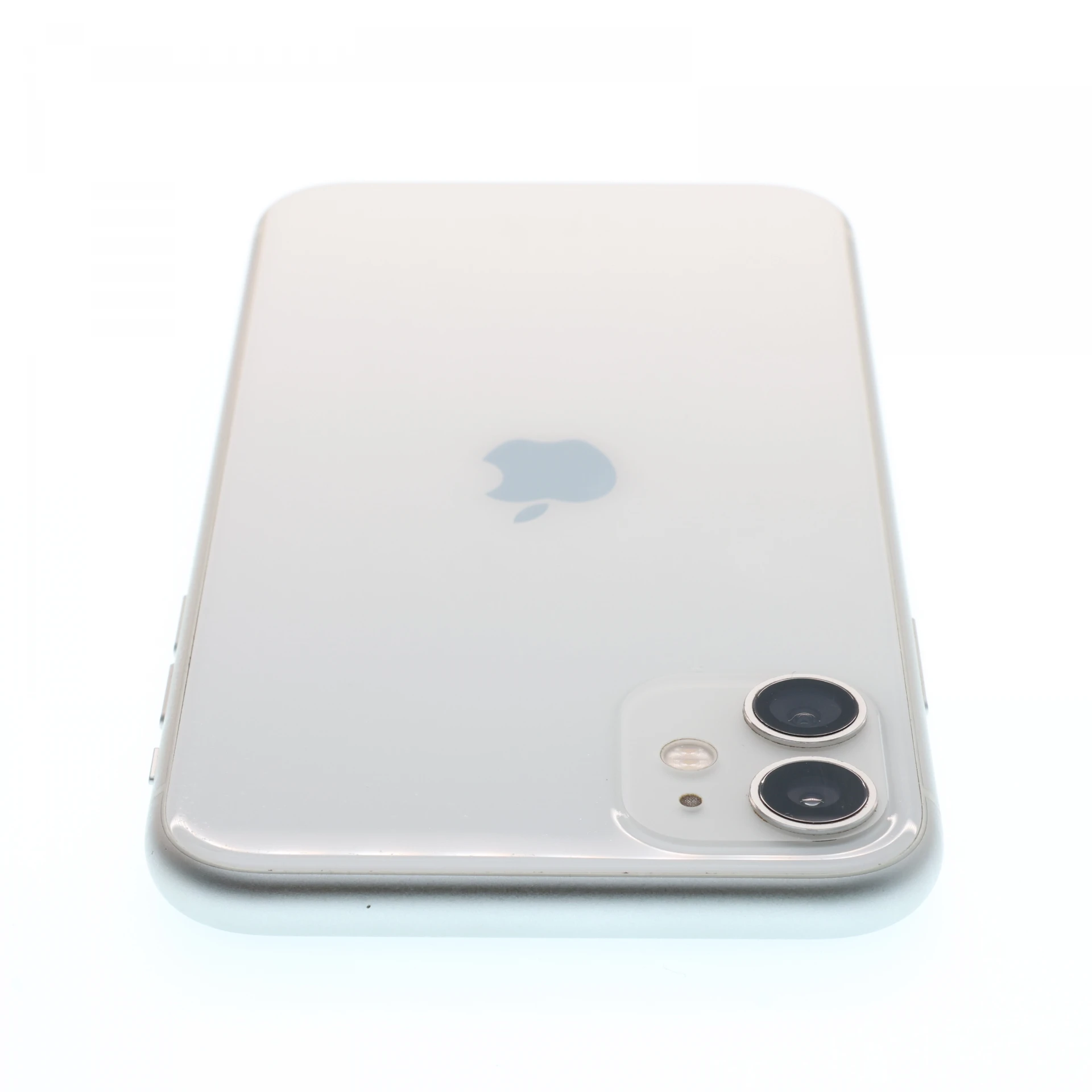 Apple iPhone 11 64 GB White 100%