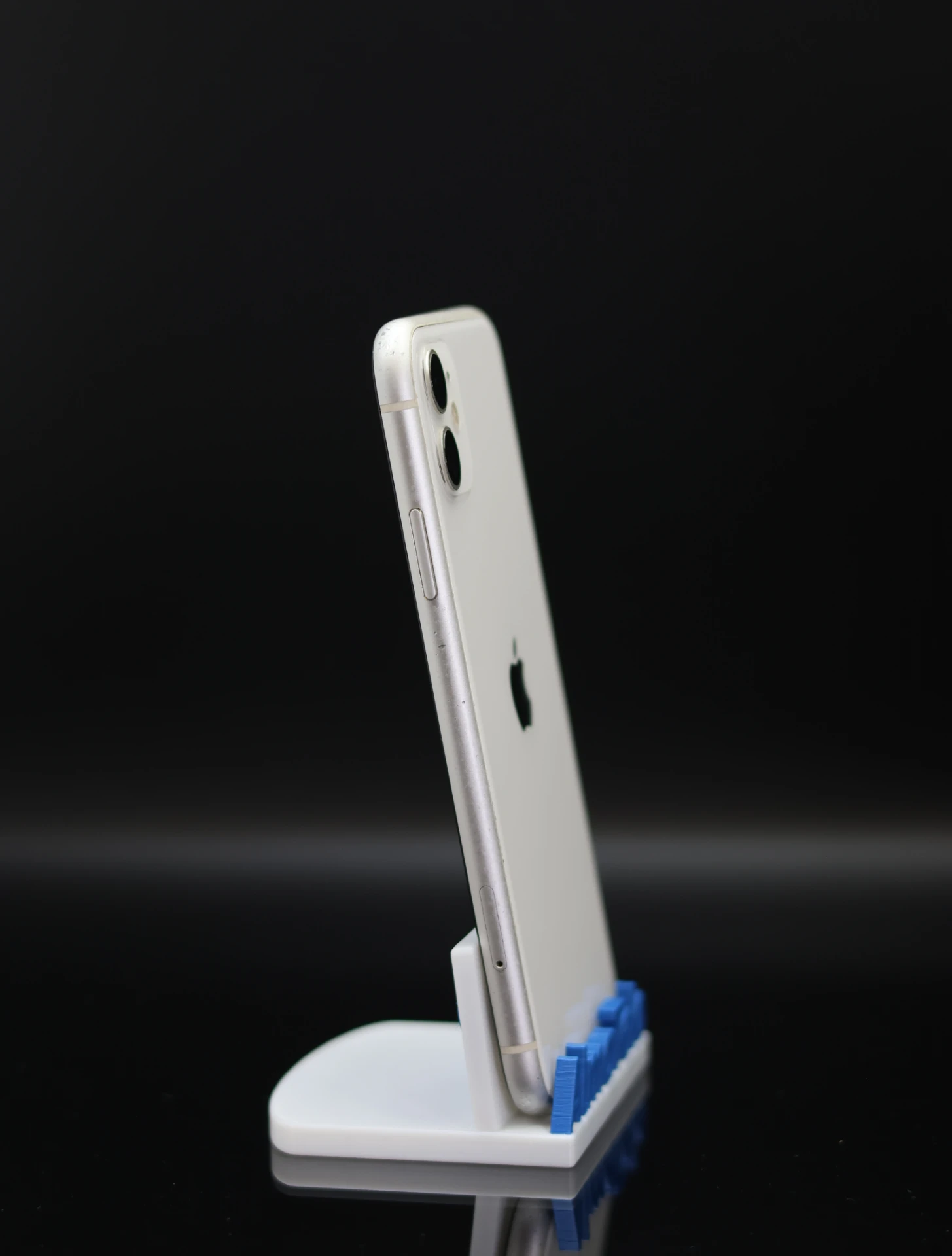 Apple iPhone 11 64 GB White 100%