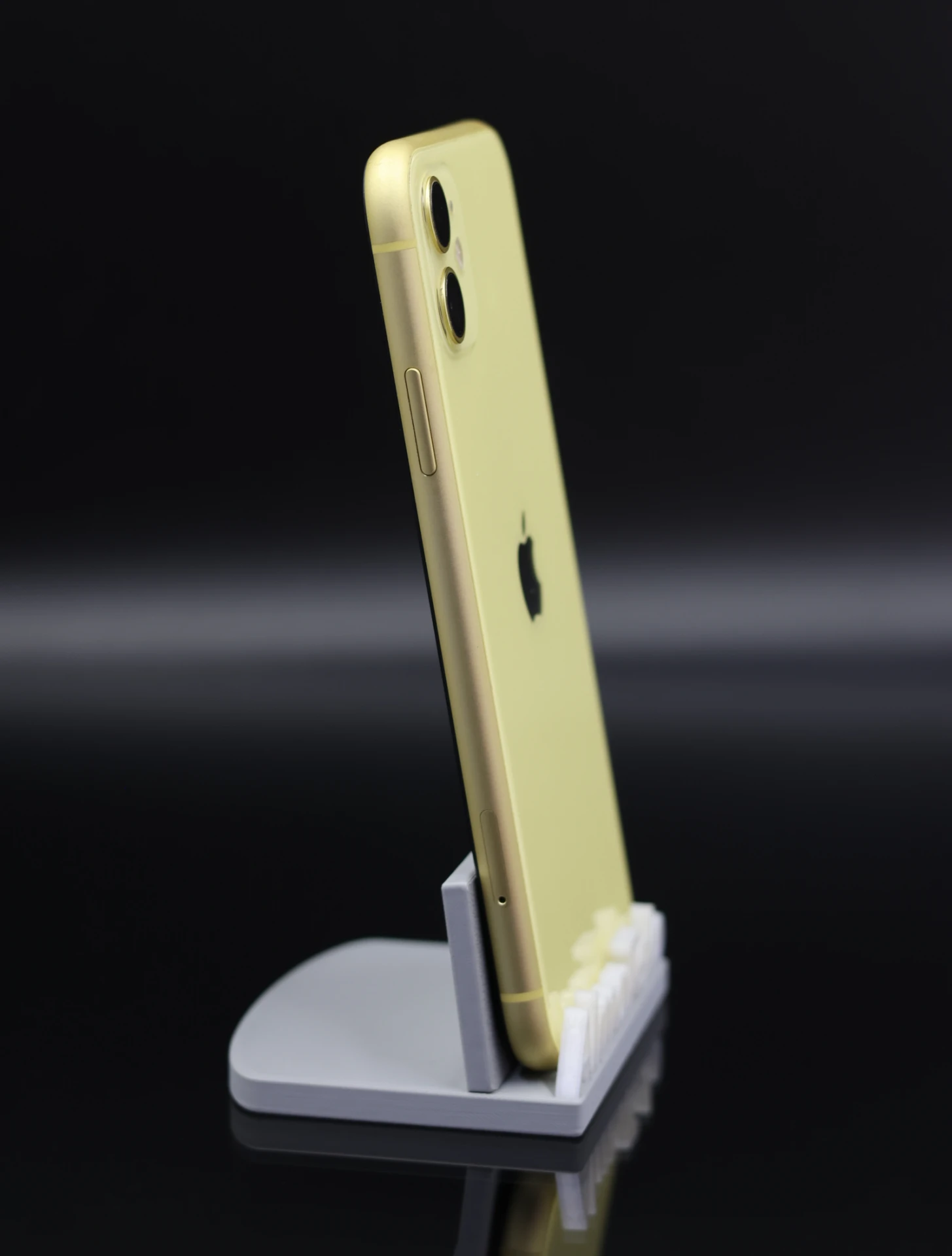 Apple iPhone 11 64 GB Yellow 100% 
