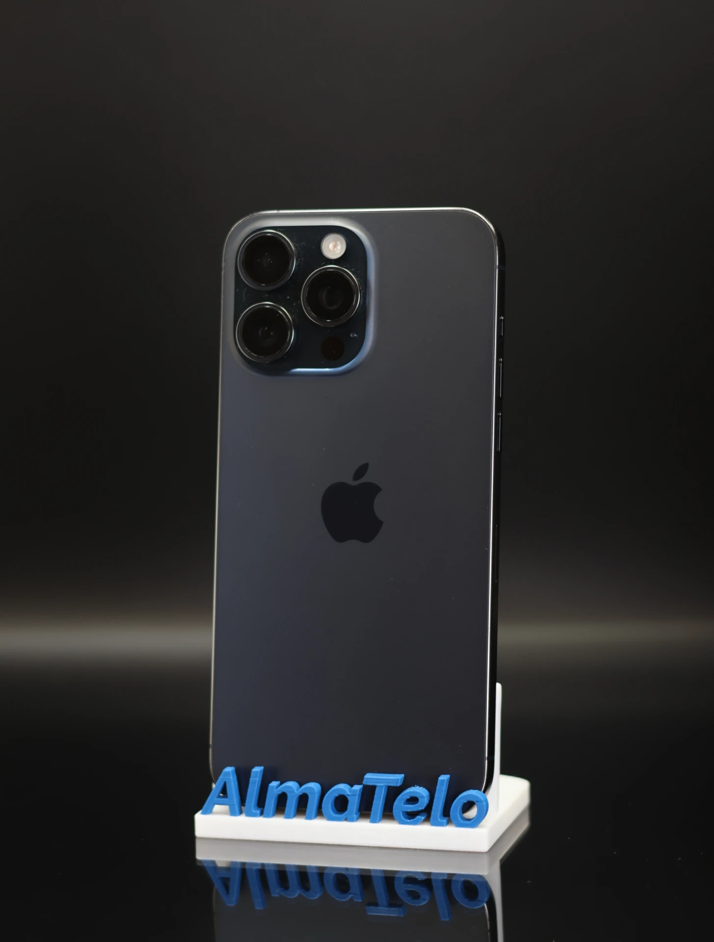 Apple iPhone 15 Pro Max 256 GB Black Titanium 100%