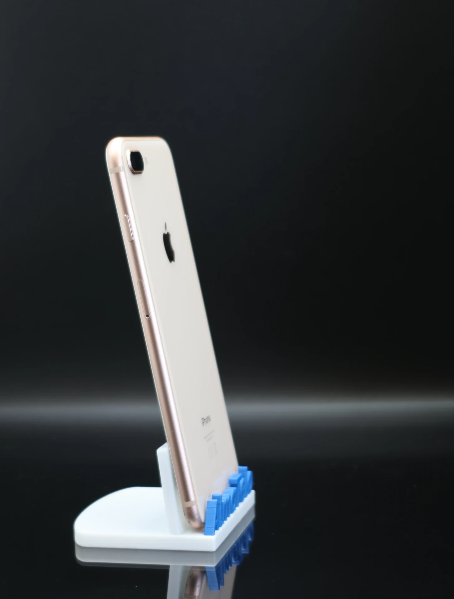 Apple iPhone 8 Plus 64 GB Gold 100%