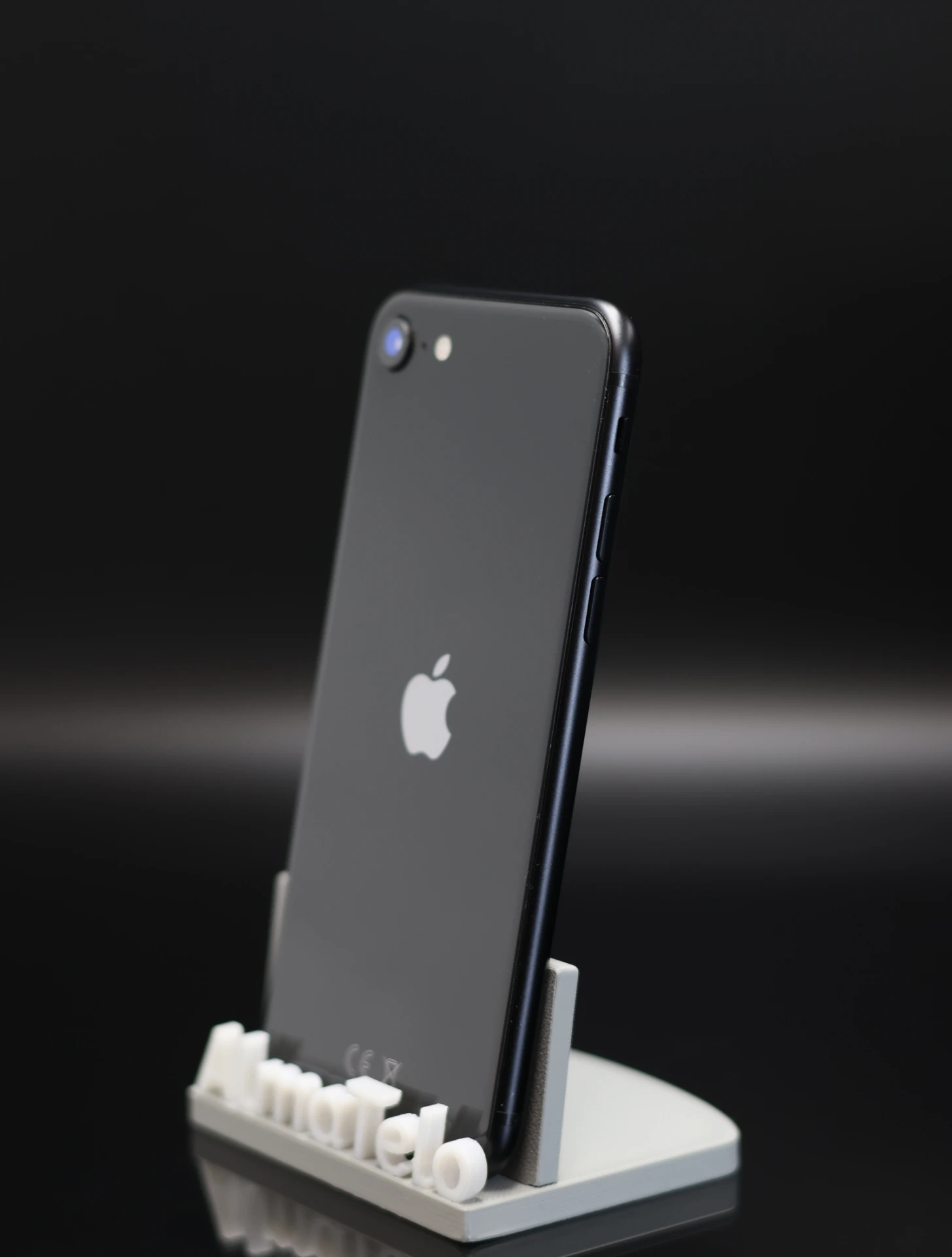 Apple iPhone SE (2020) 64 GB Black 100% 