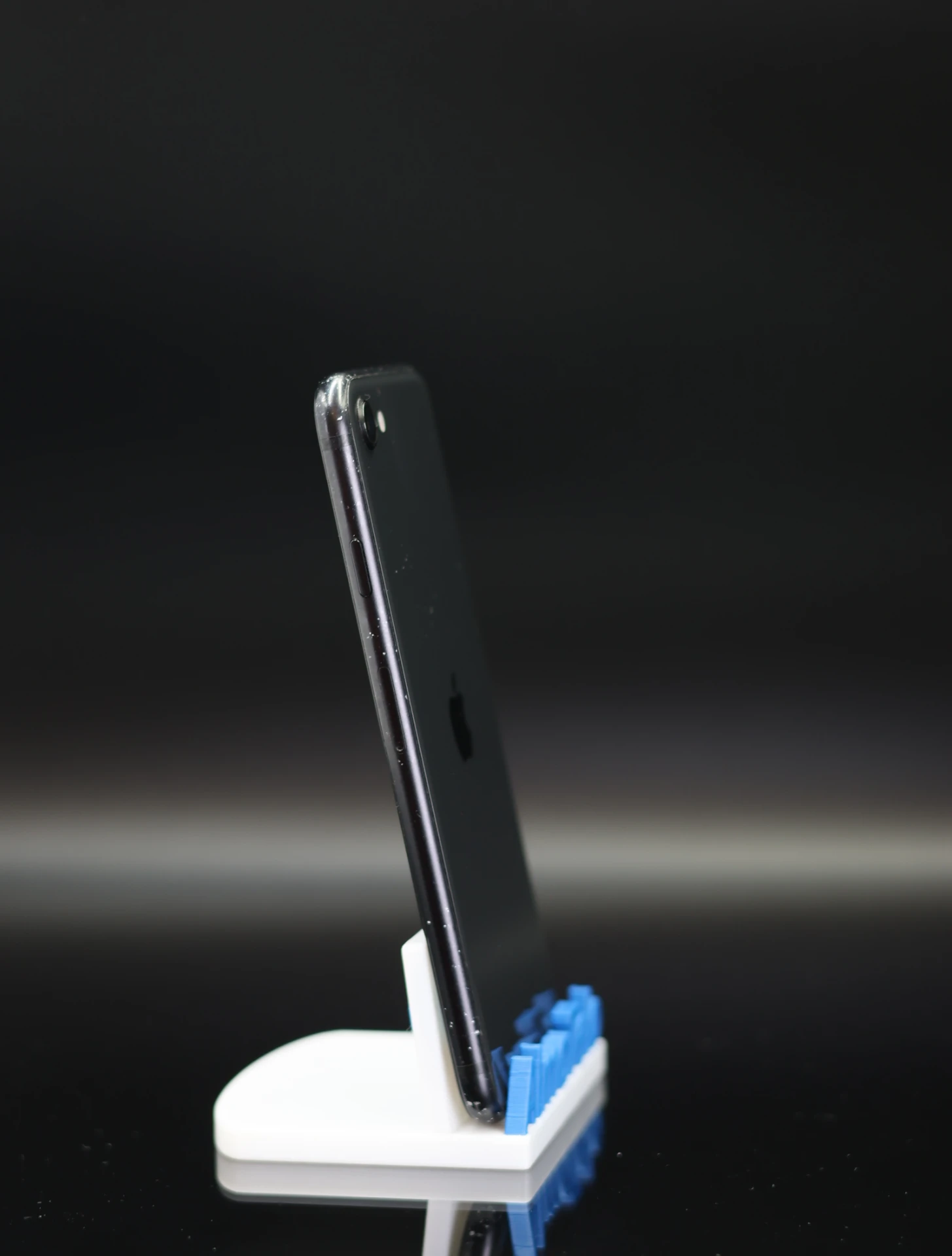 Apple iPhone SE (2020) 64 GB Black 100%