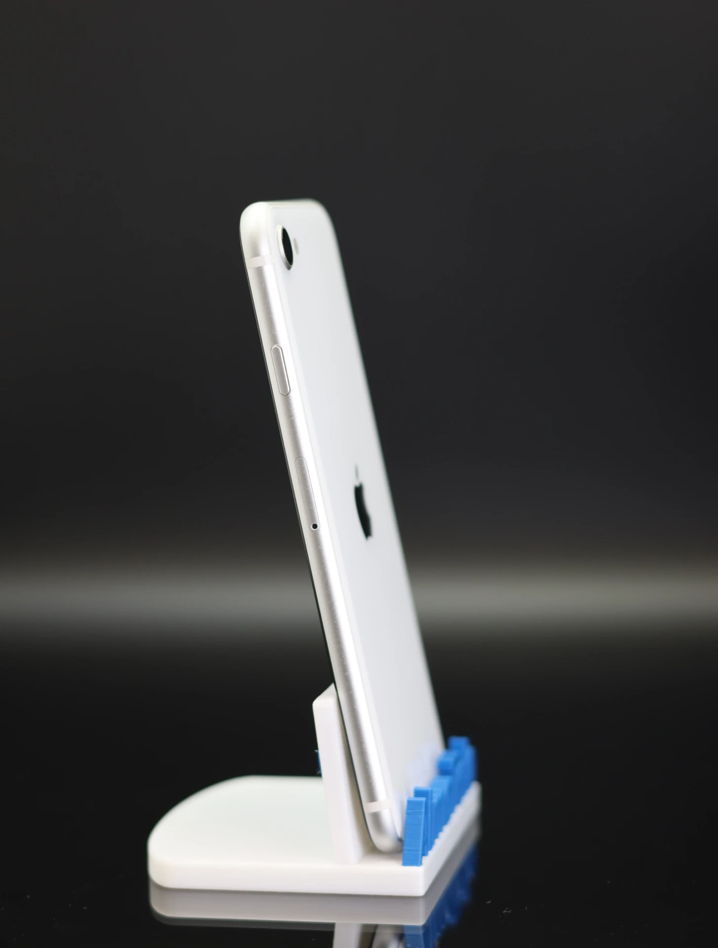 Apple iPhone SE (2020) 128 GB White 100%