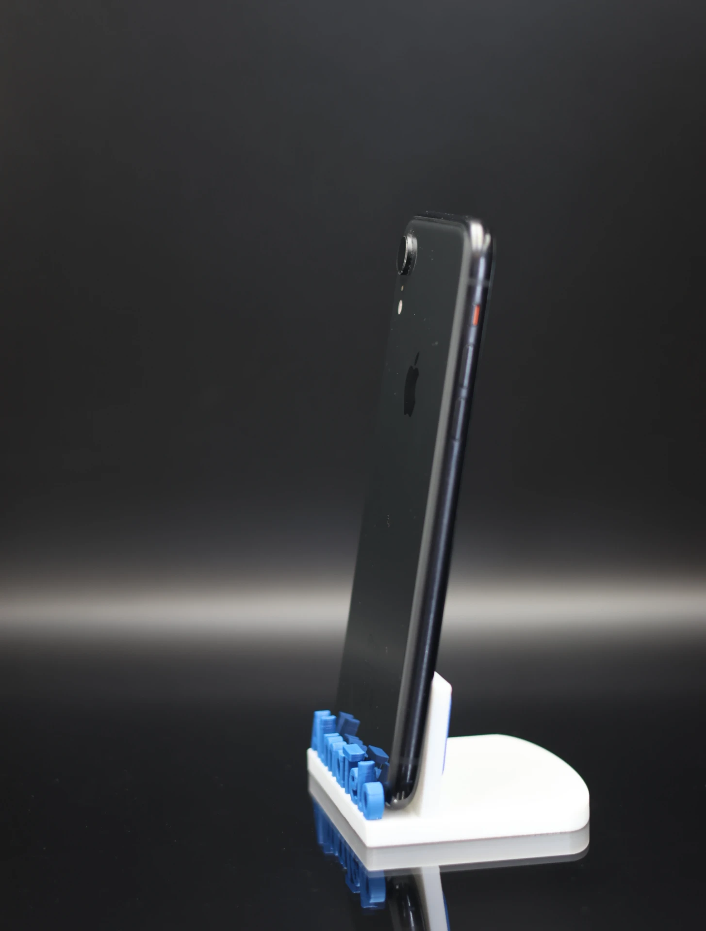 Apple iPhone XR 64 GB Black 100%