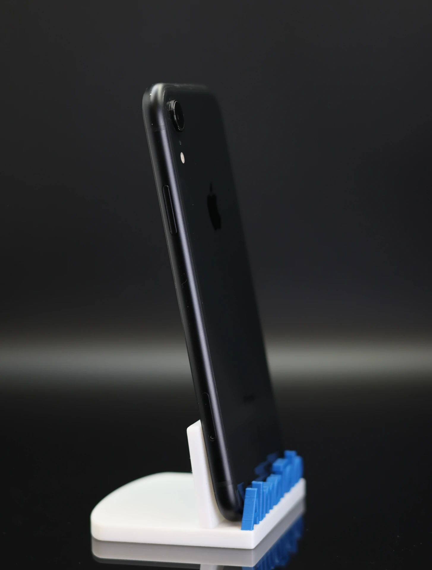 Apple iPhone XR 64 GB Black 100%