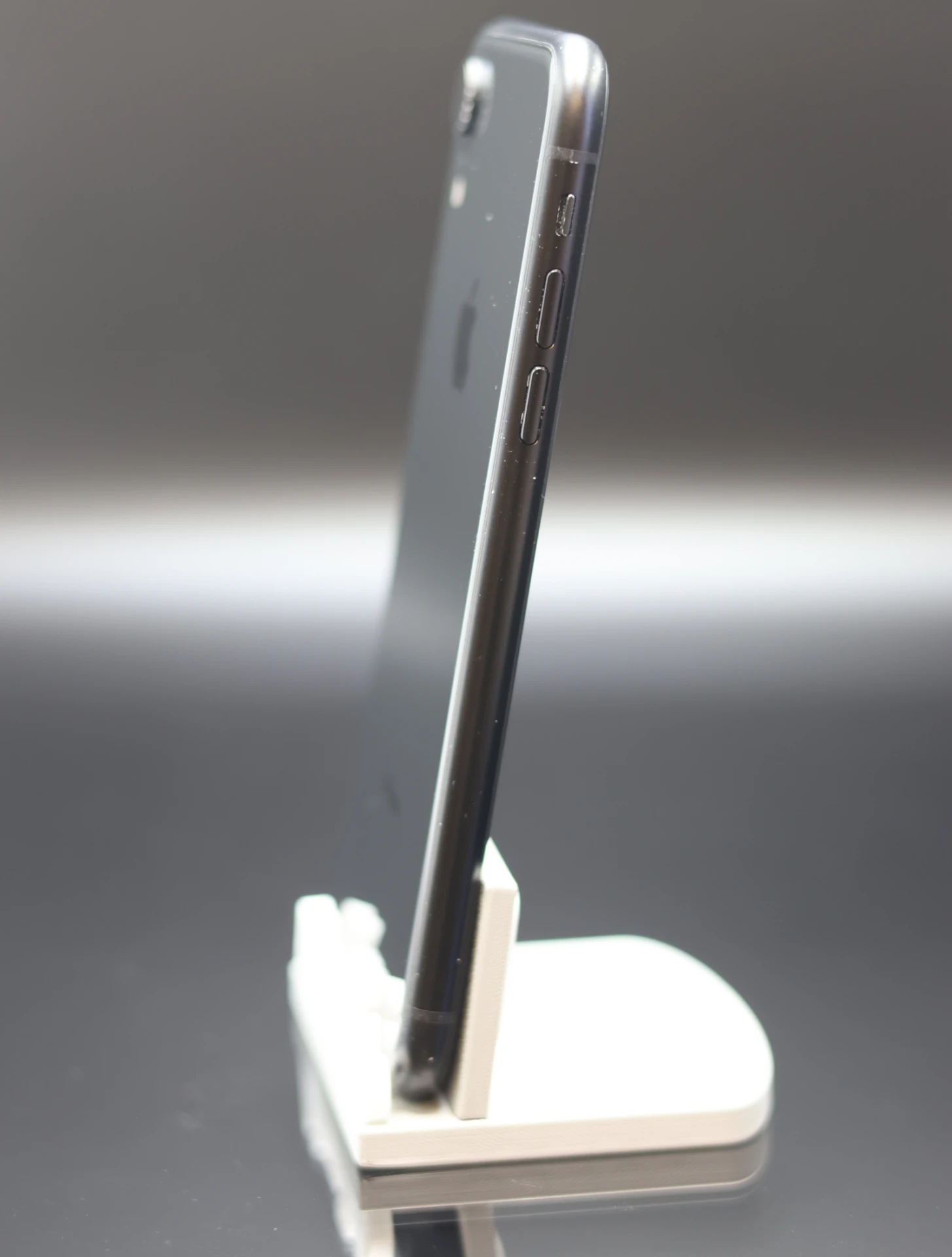 Apple iPhone XR 64 GB Black 100% 