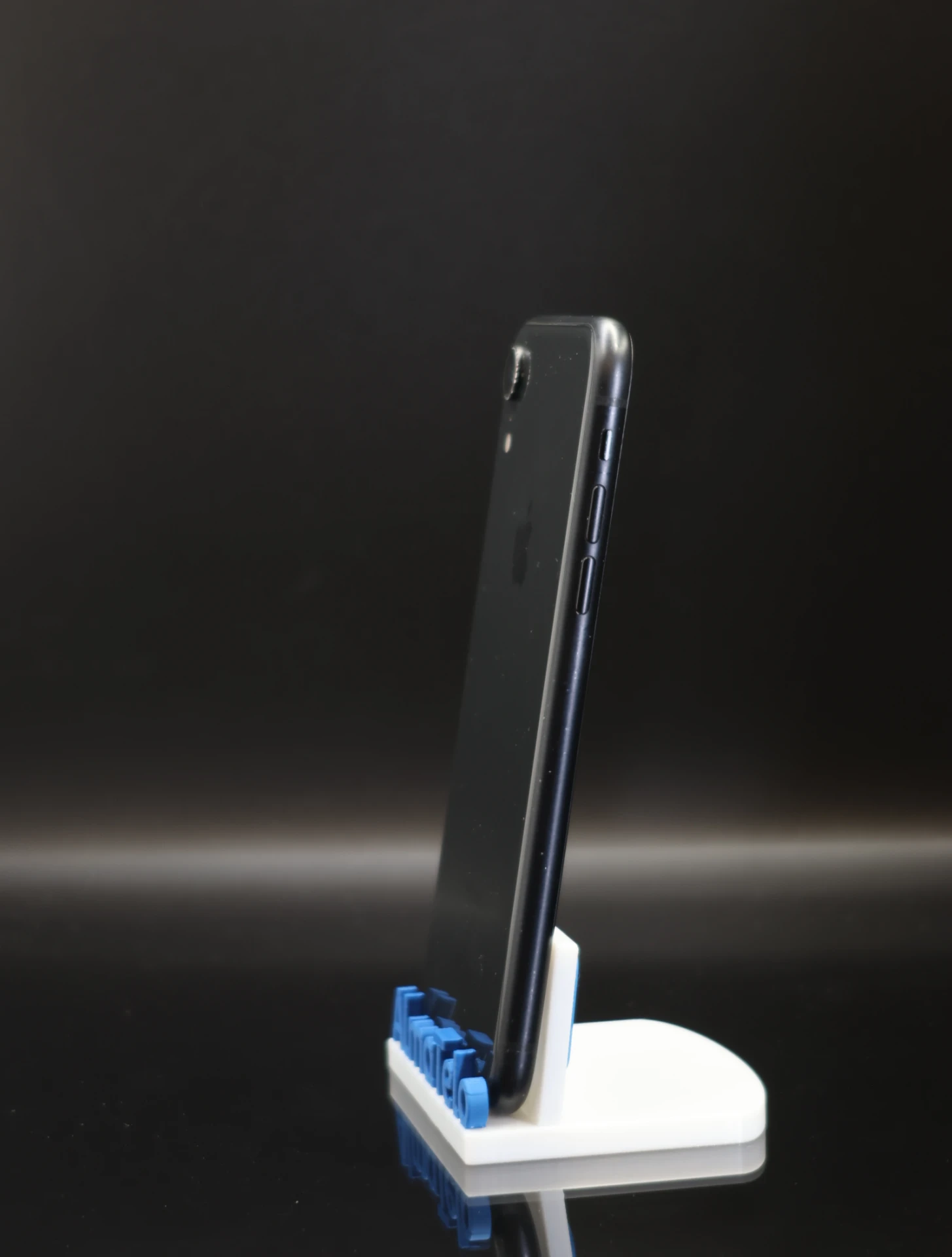 Apple iPhone XR 64 GB Black 100%