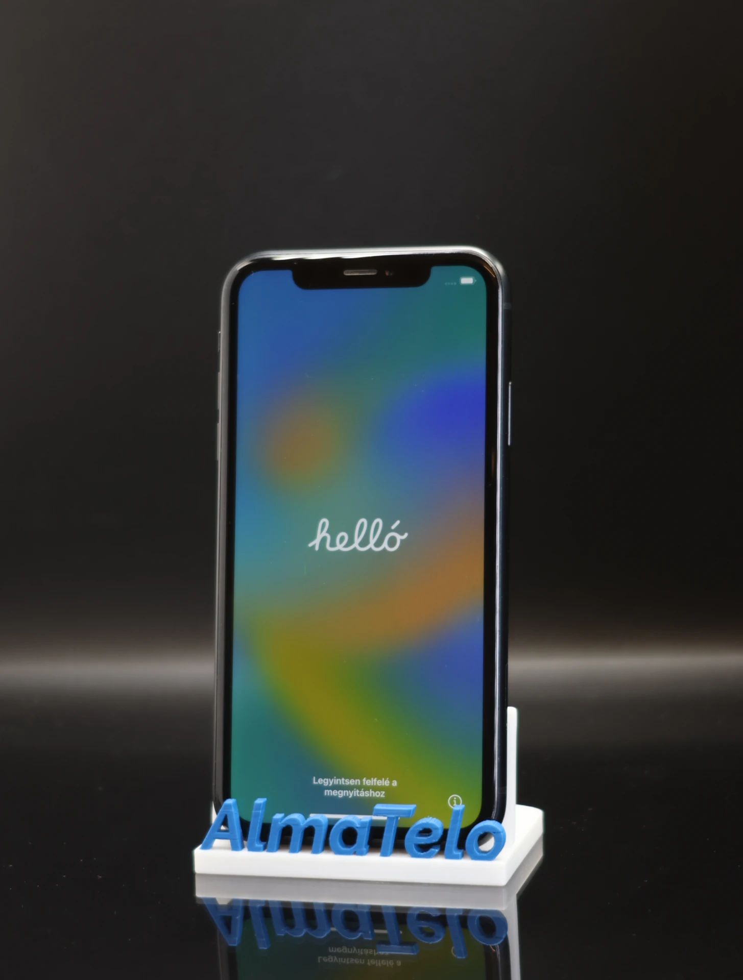 Apple iPhone XR 64 GB Black 100%