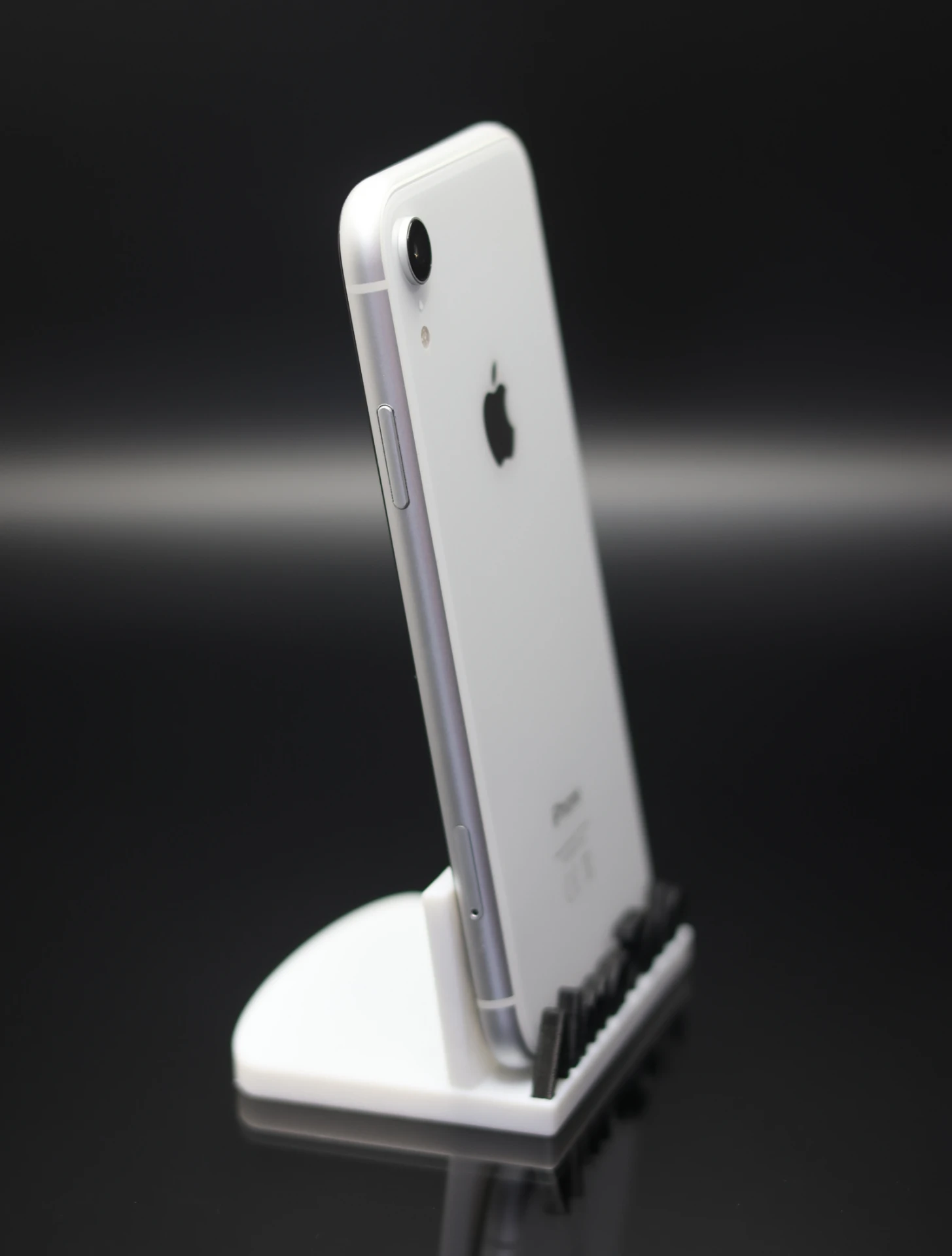 Apple iPhone XR 64 GB White 100%