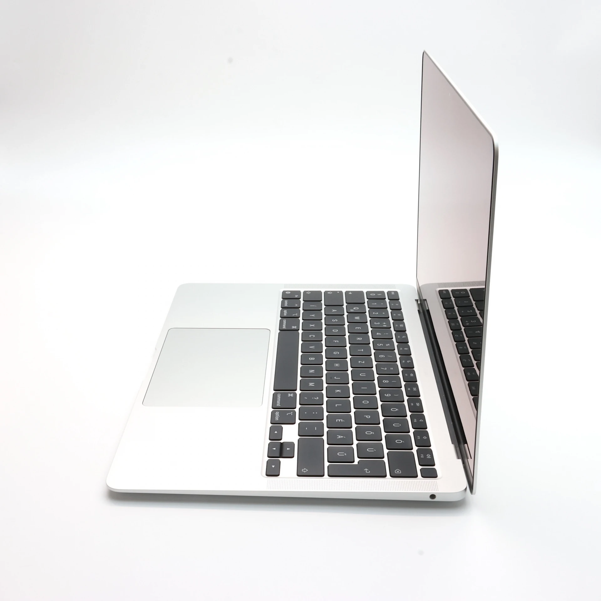 Apple Macbook AIR 256 GB Silver 96 ciklus 2020 13 M1 