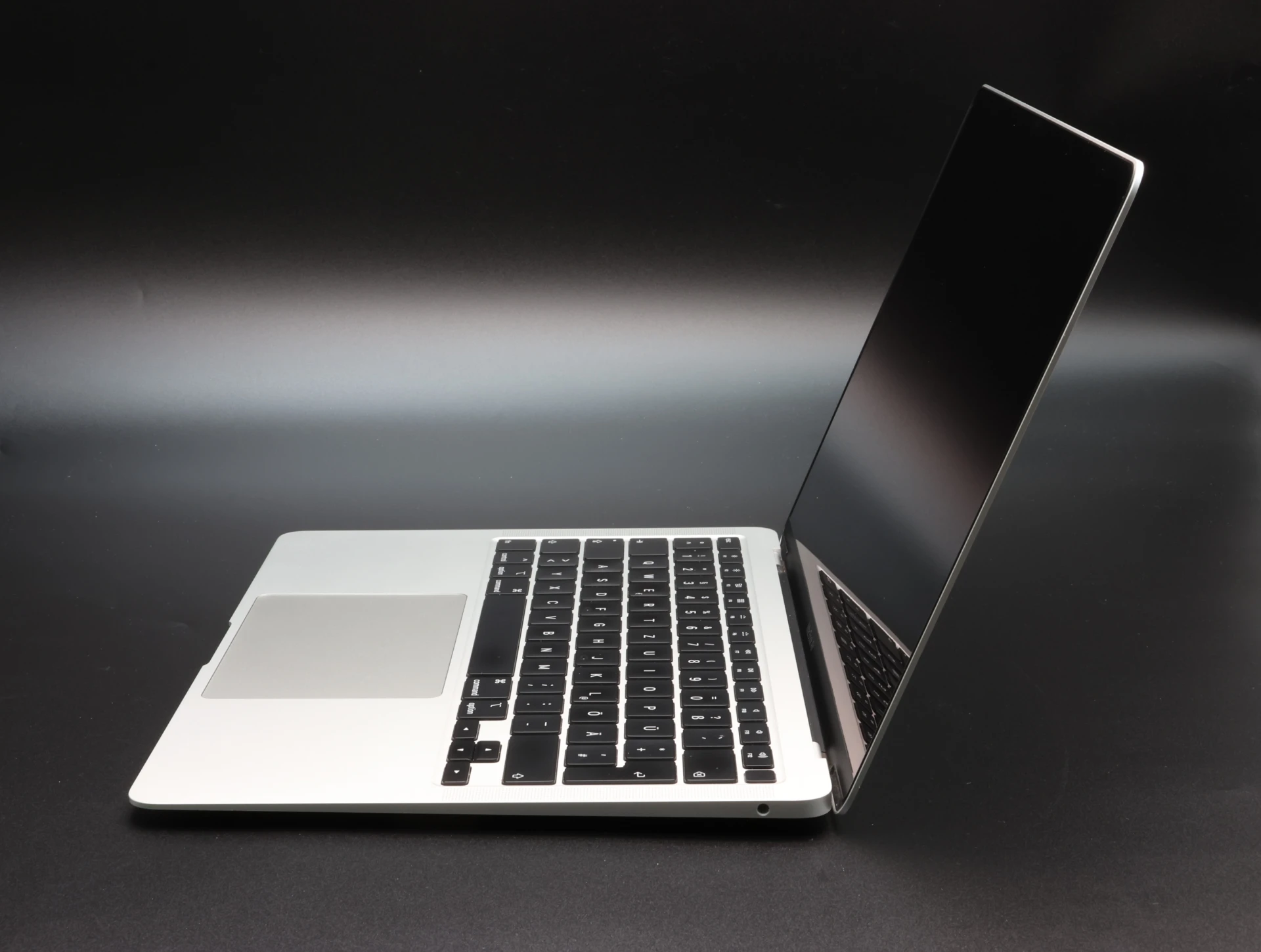Apple Macbook AIR 256 GB Silver 2020 13 i3 
