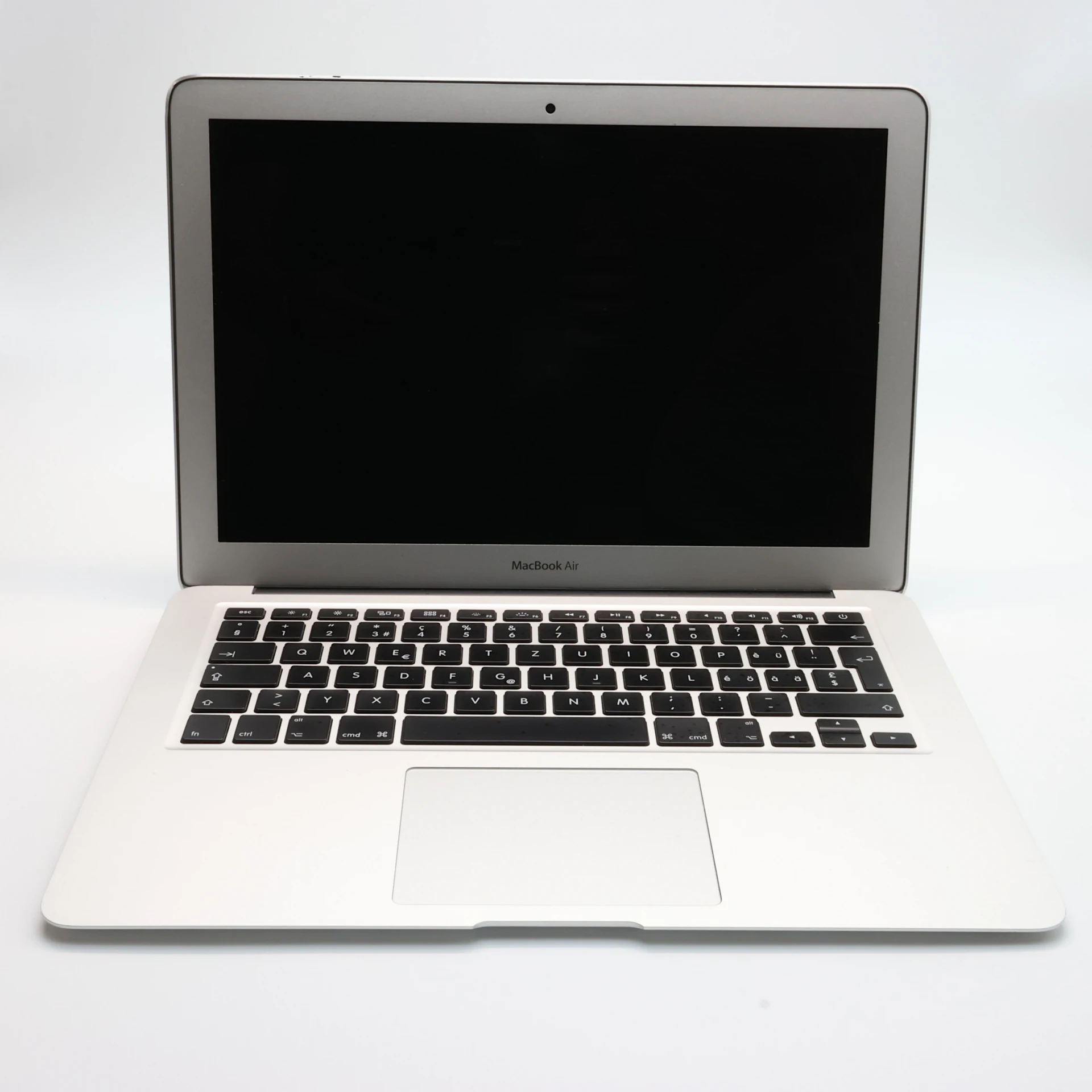Apple Macbook AIR 128 GB Silver 3 ciklus 2015 13 i5 8 GB SSD
