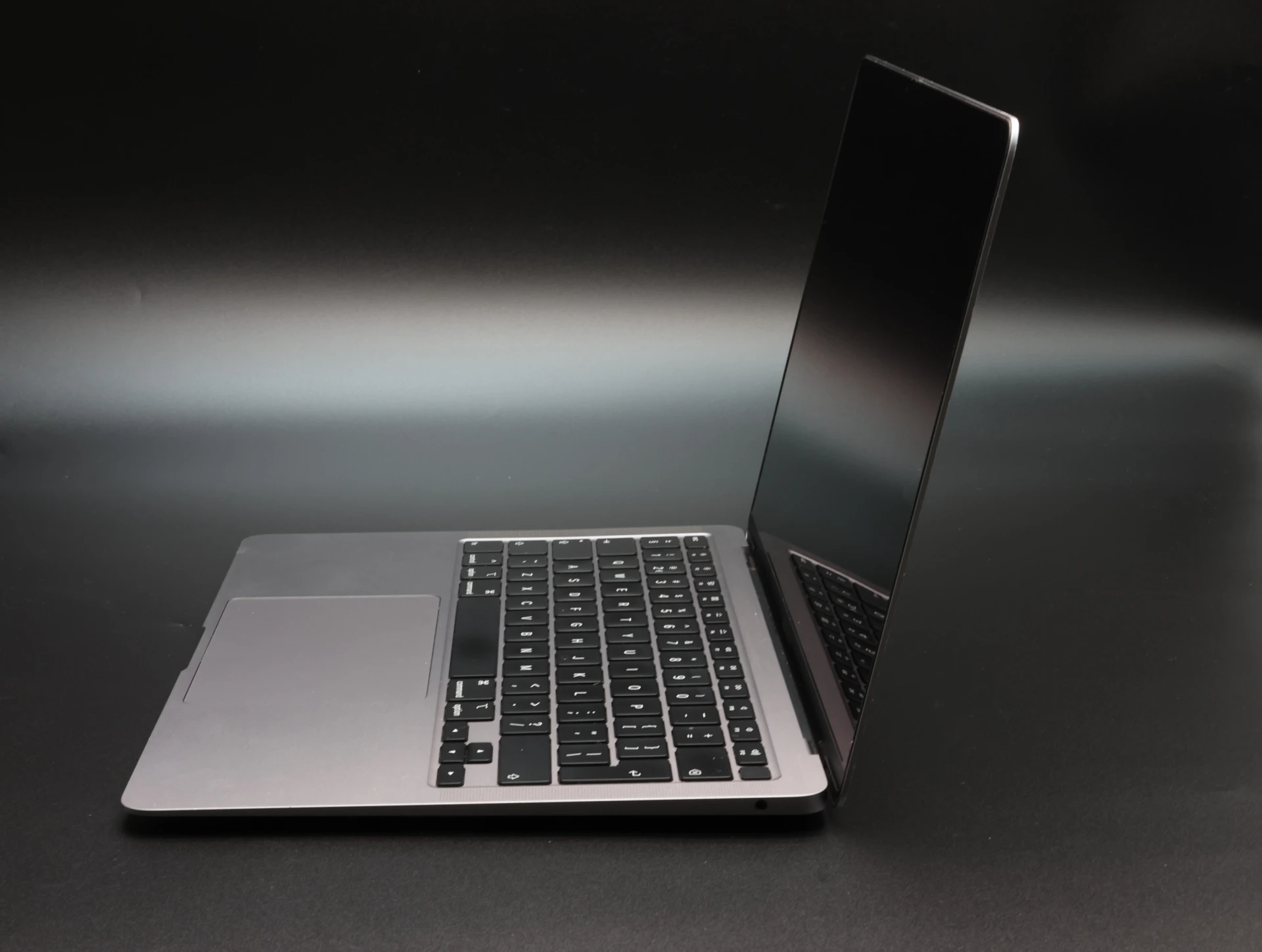 Apple Macbook AIR 256 GB Space Gray 2020 13 i5 