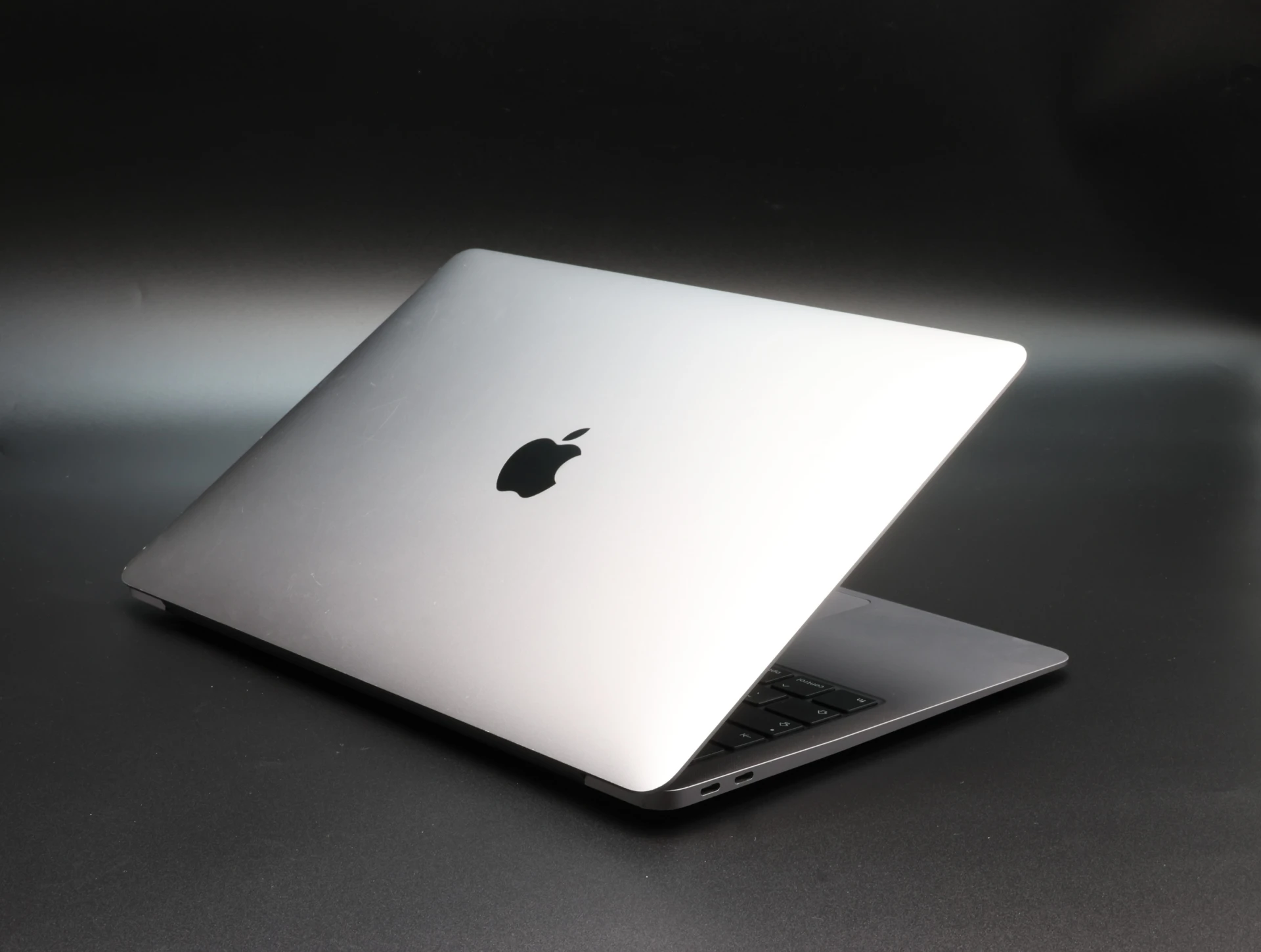 Apple Macbook AIR 256 GB Space Gray 2020 13 i5 