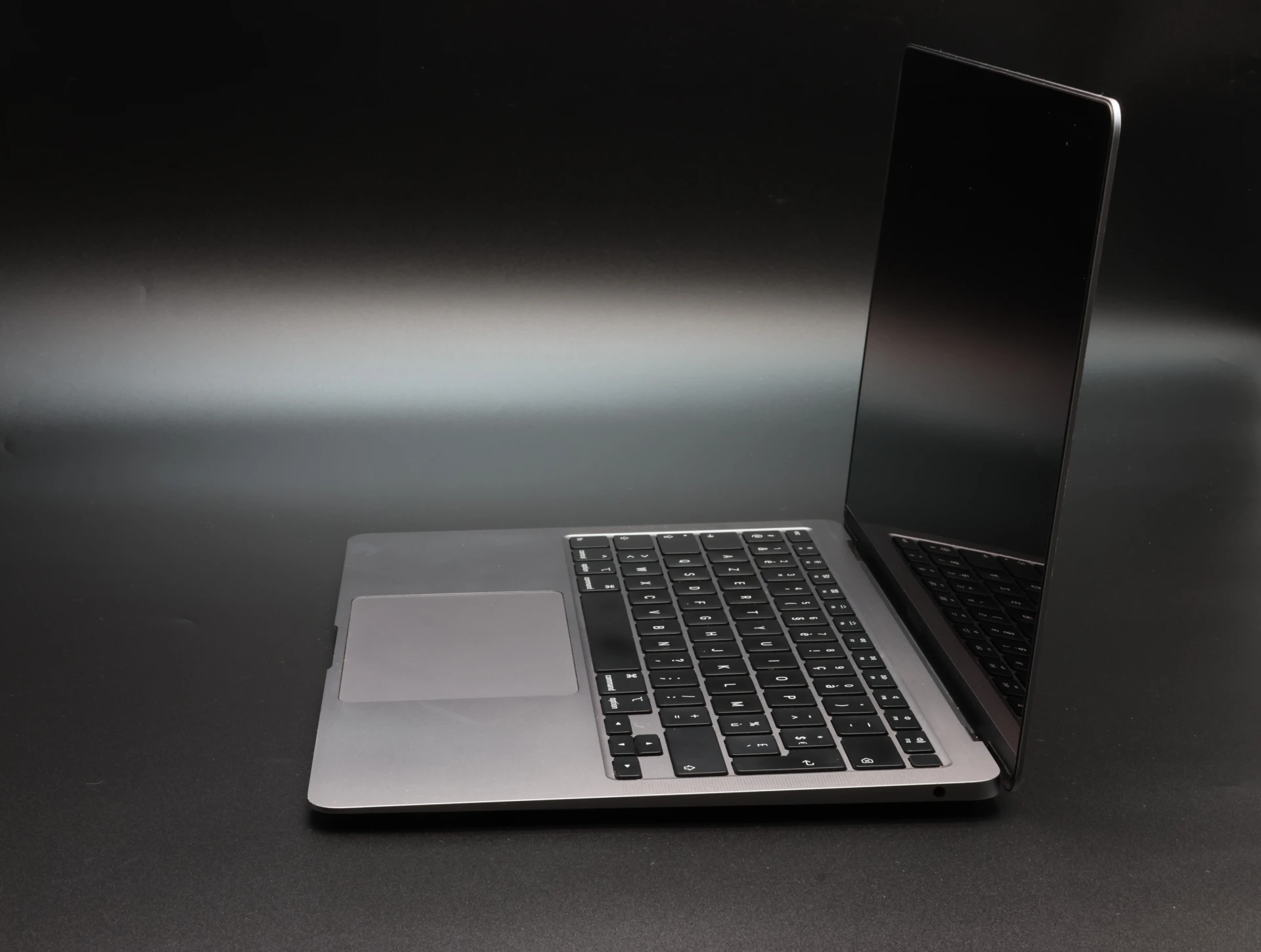 Apple Macbook AIR 256 GB Space Gray 2020 13 i5 