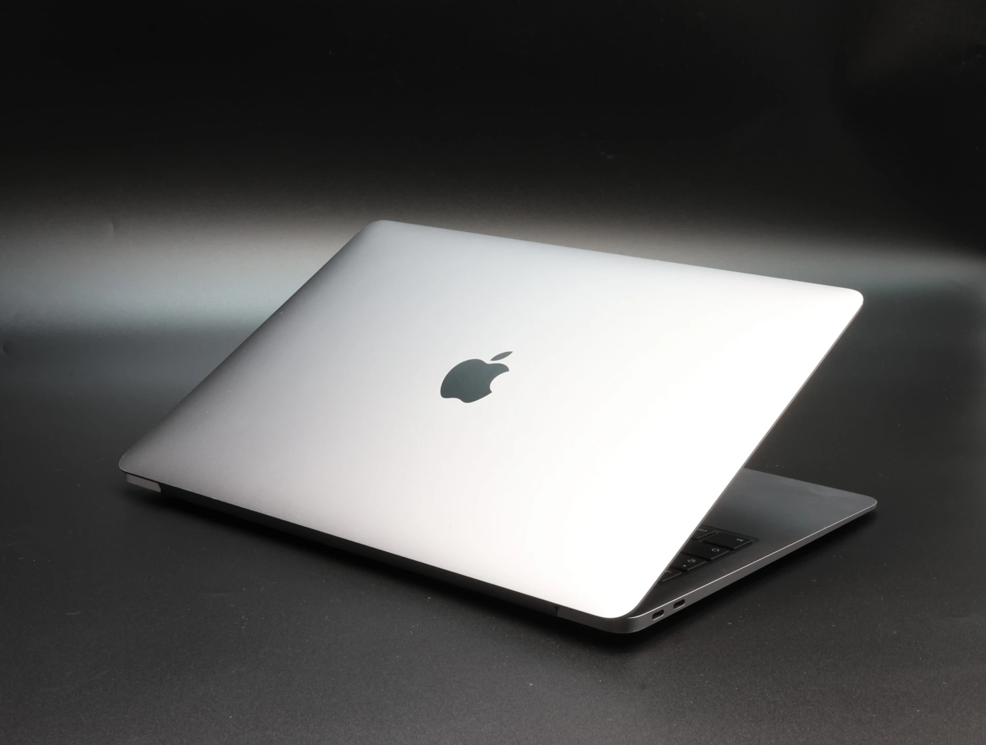 Apple Macbook AIR 256 GB Space Gray 2020 13 i5 