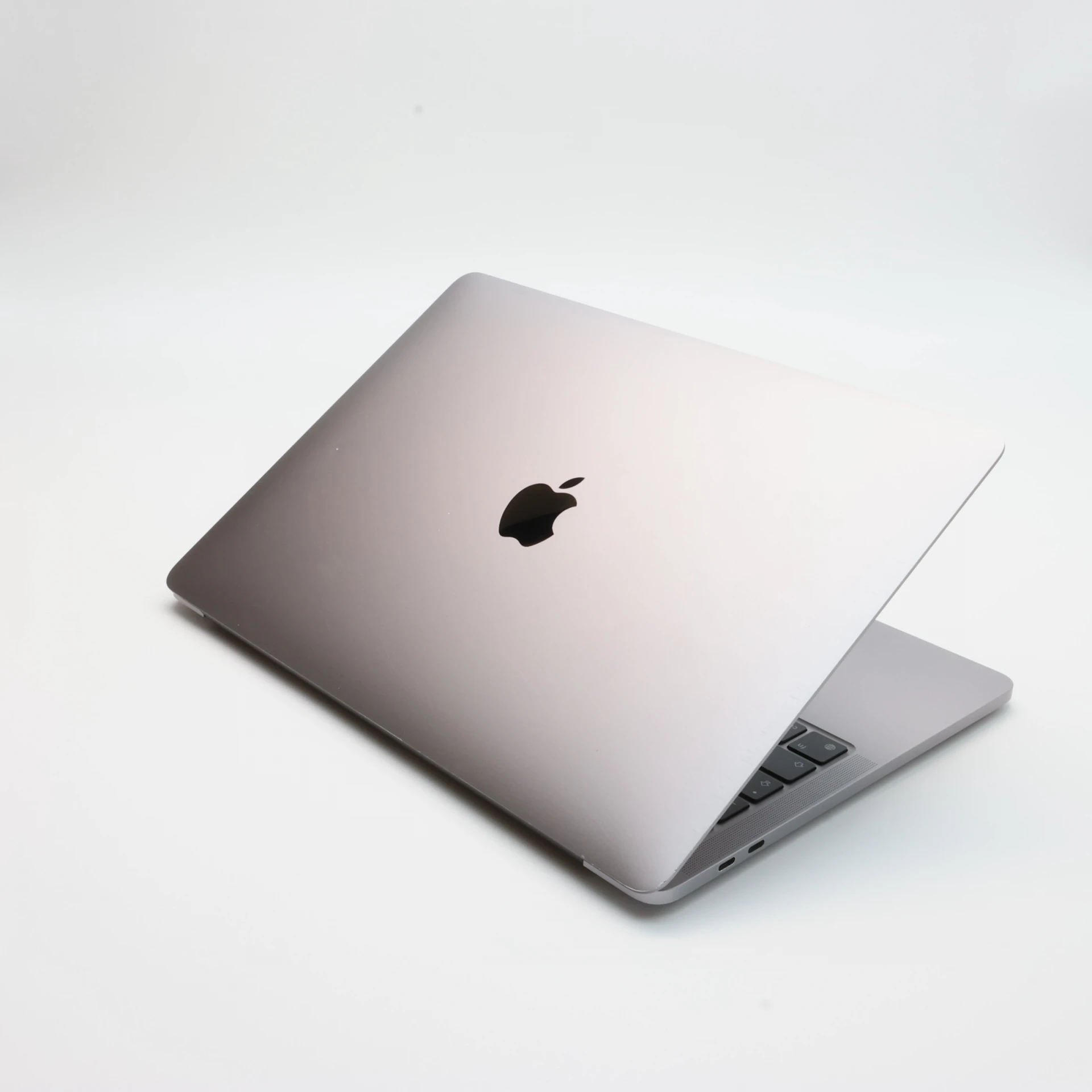 Apple Macbook PRO 256 GB 2020 13 M1 8 GB SSD