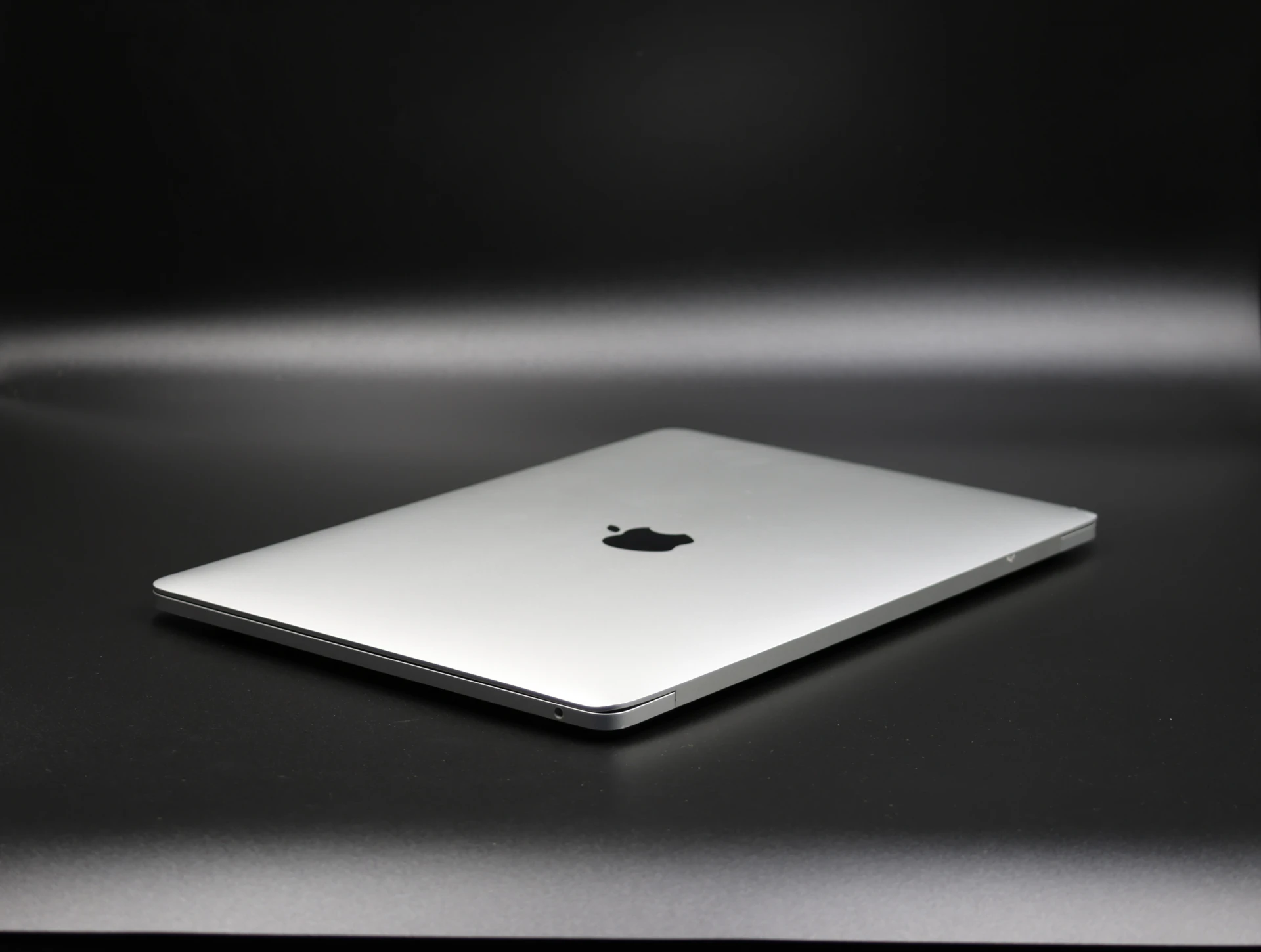 Apple Macbook PRO 256 GB 2020 13 M1 8 GB SSD