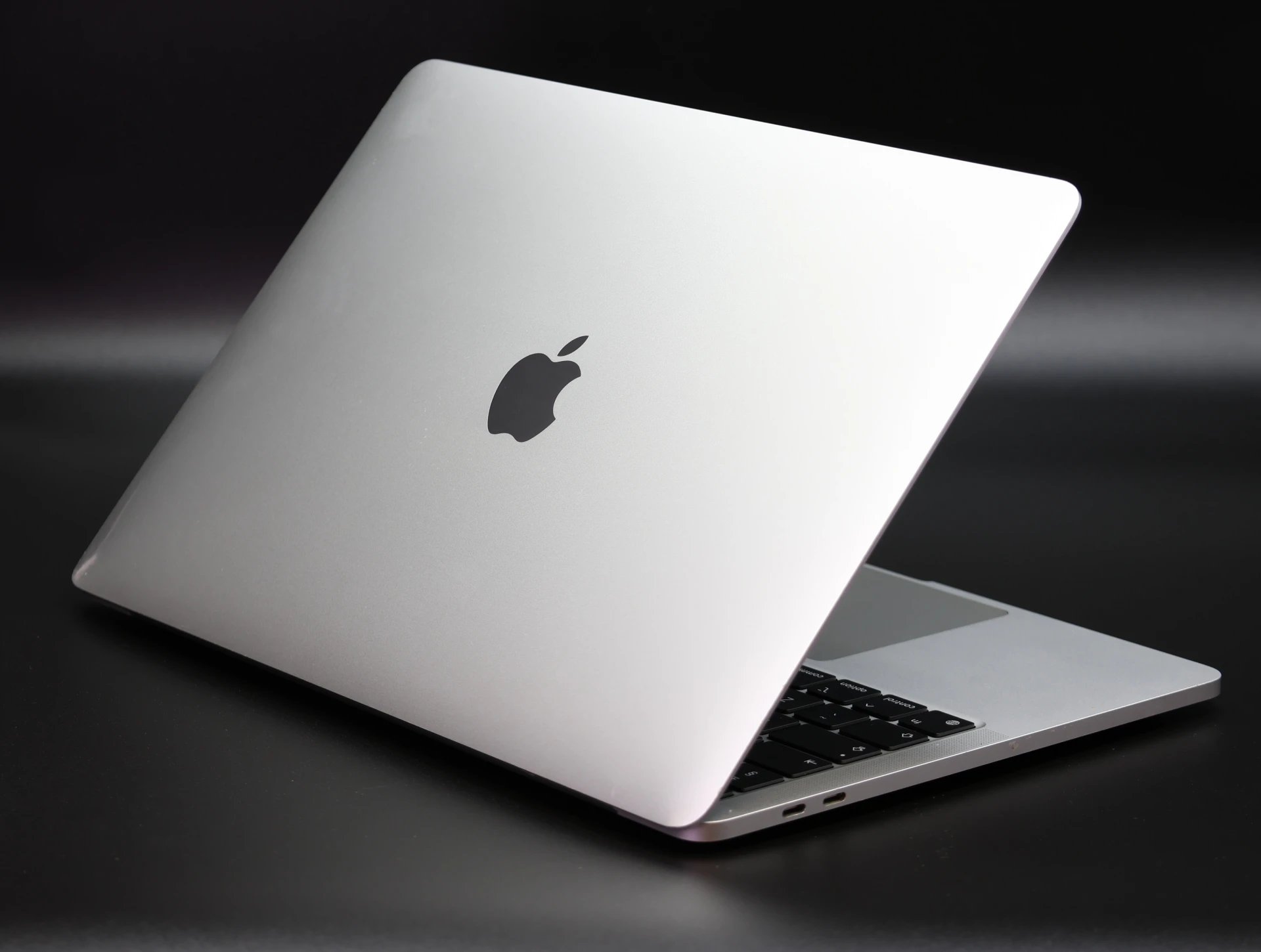 Apple Macbook PRO 256 GB 2020 13 M1 8 GB SSD