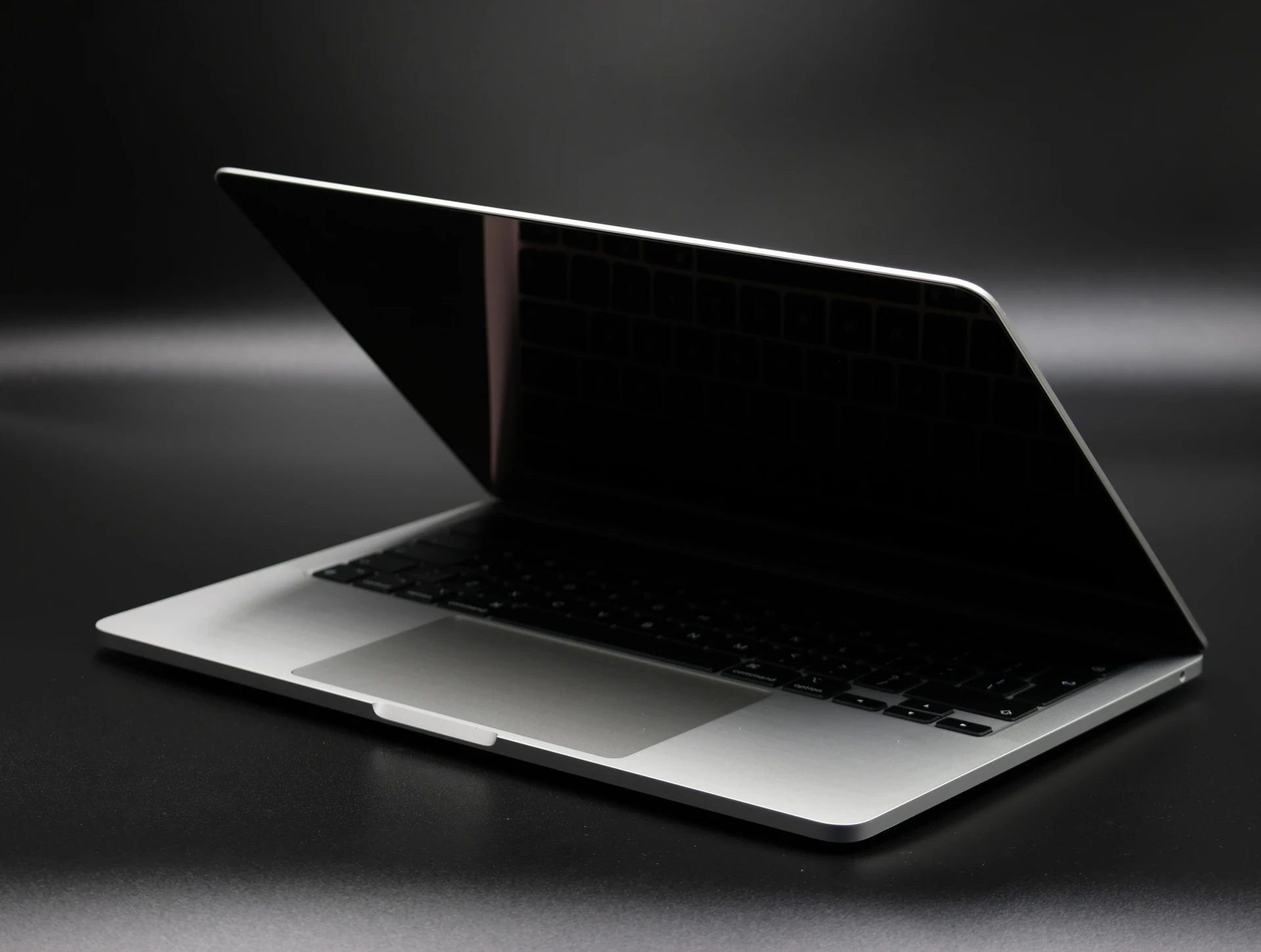 Apple Macbook PRO 256 GB 2020 13 M1 8 GB SSD