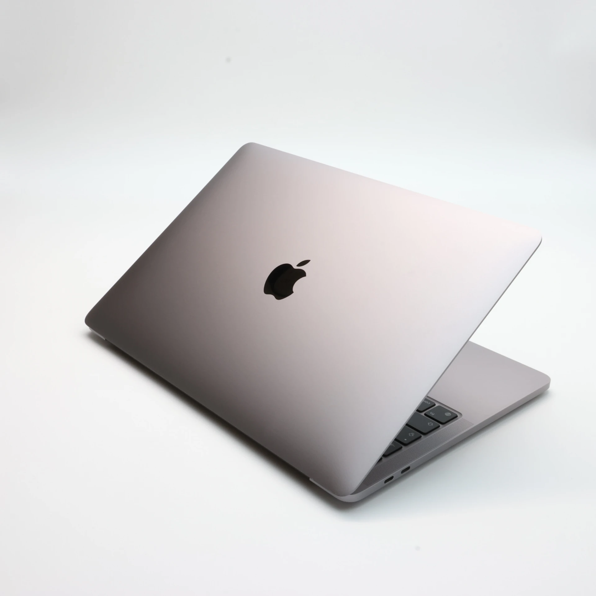 Apple Macbook PRO 256 GB 2020 13 M1 