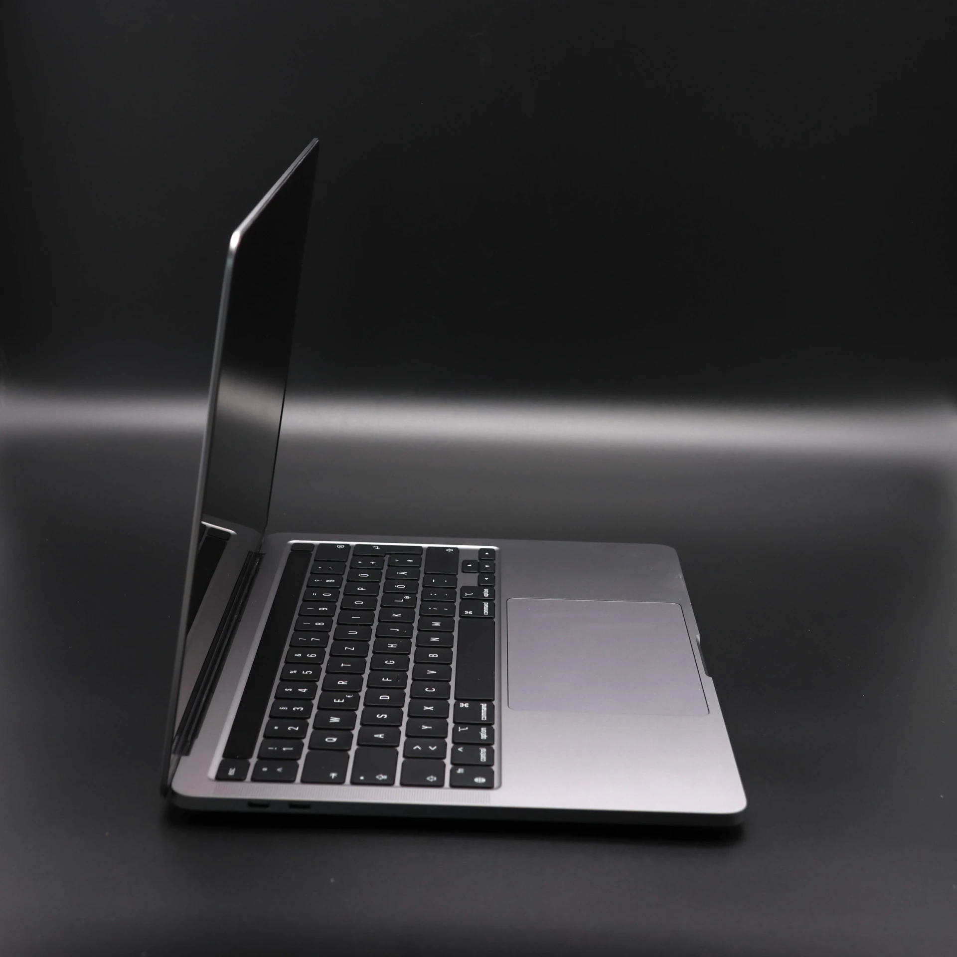 Apple Macbook PRO 256 GB 2020 13 M1 8 GB SSD