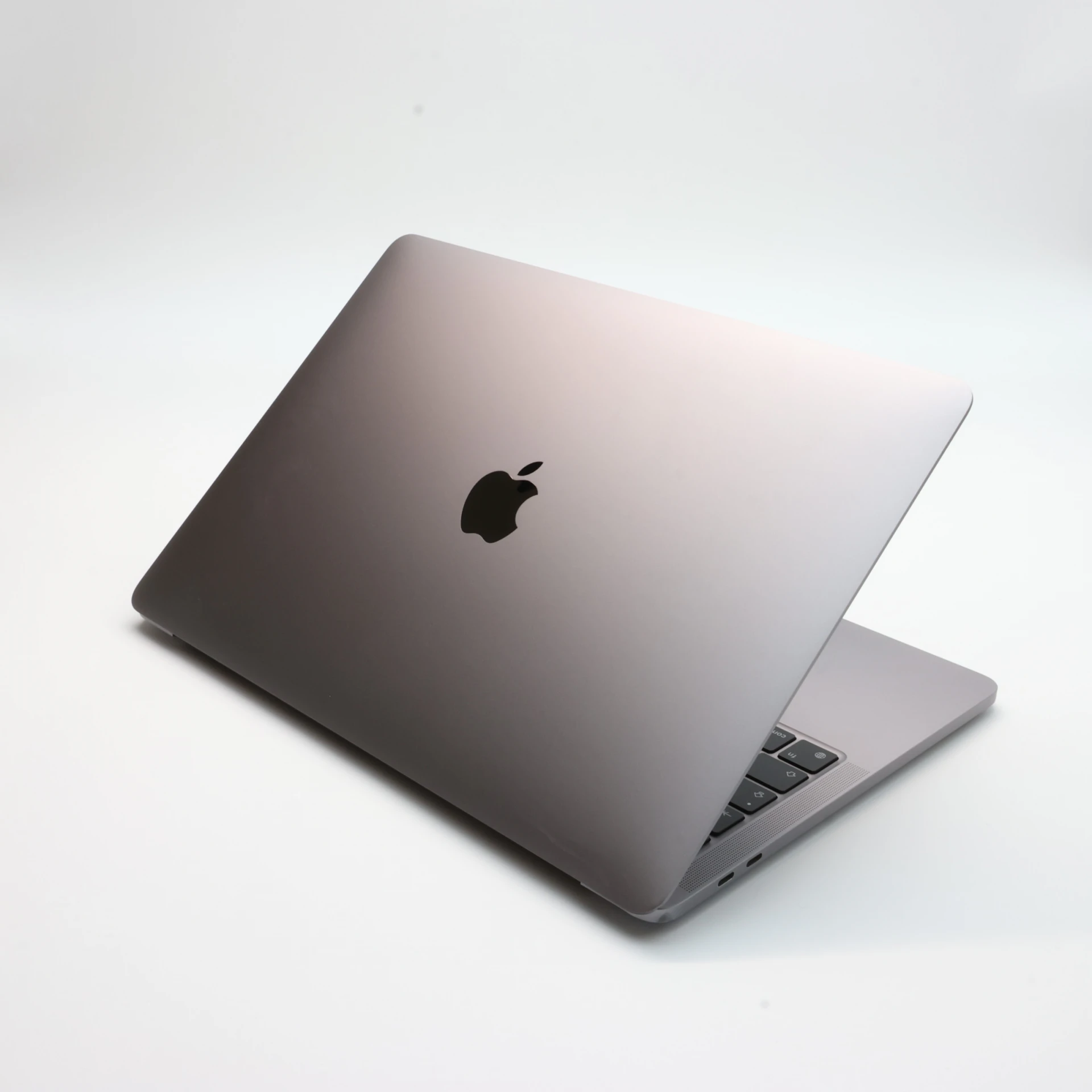 Apple Macbook PRO 256 GB 2020 13 M1 8 GB SSD