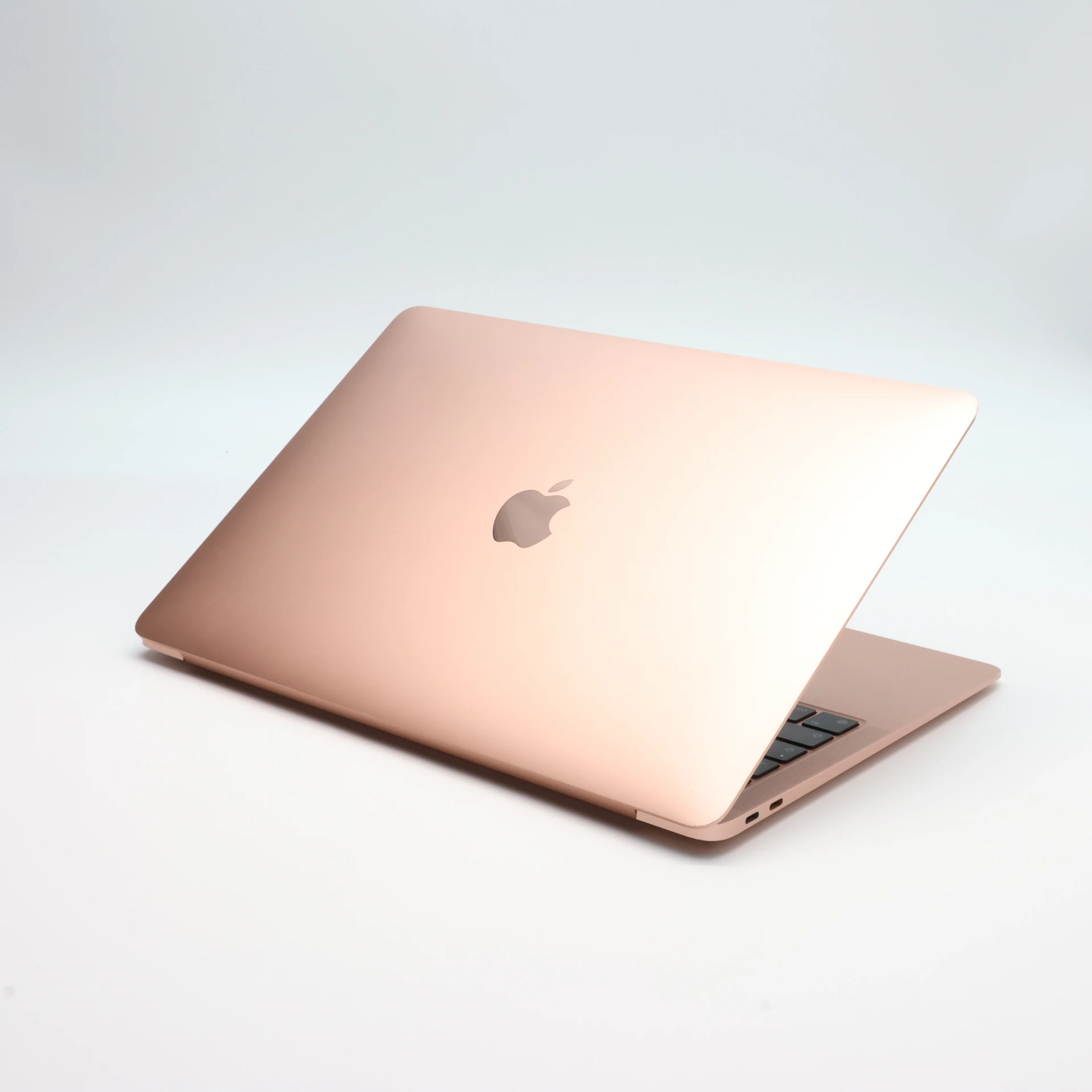 Apple MacBook Air 13″ 2020 512 GB Gold 83 ciklus M1 