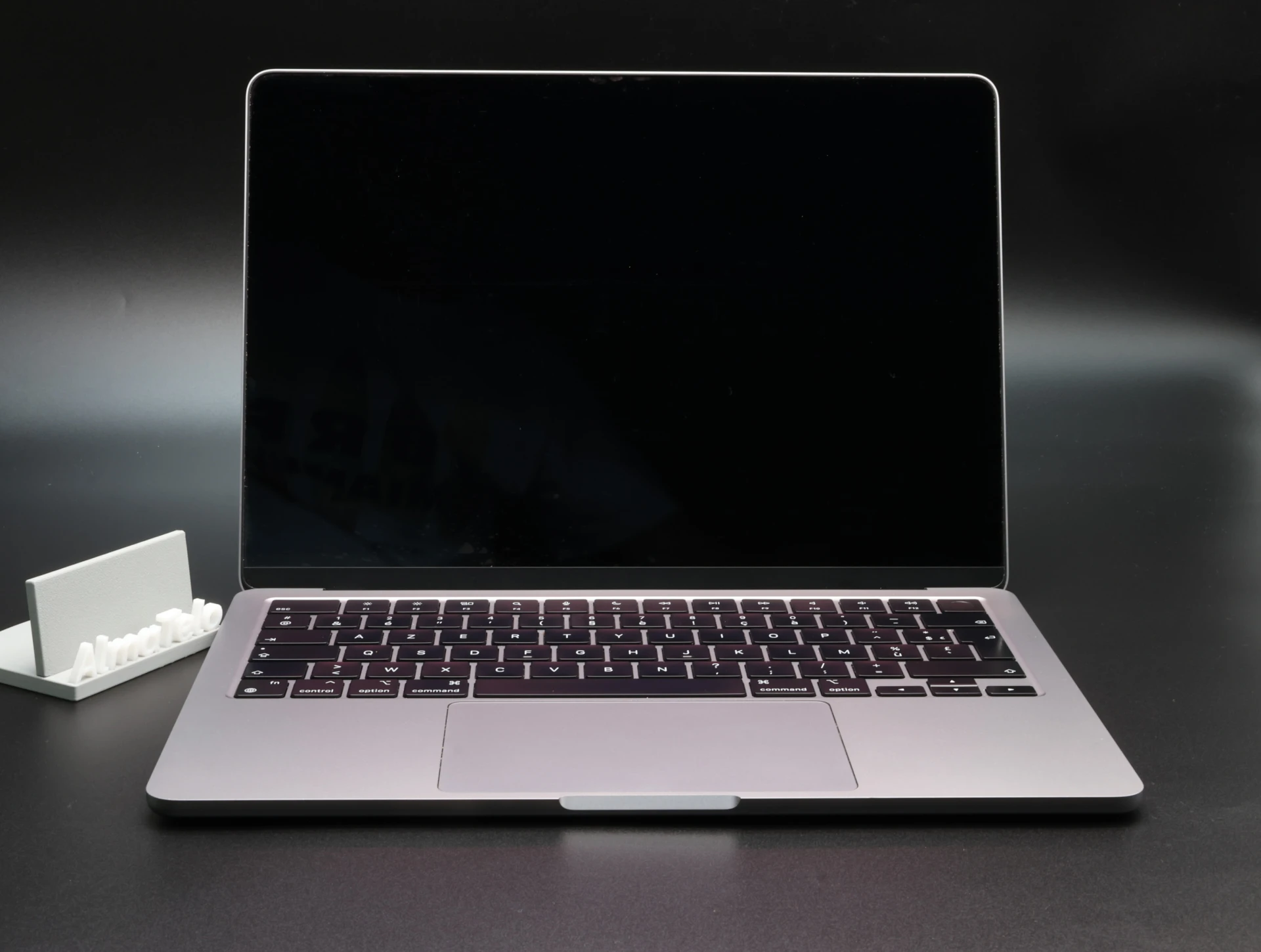 Apple MacBook Air 13″ 2022 M2 256 GB SSD 8 GB RAM Space Gray 87% EU Bill 