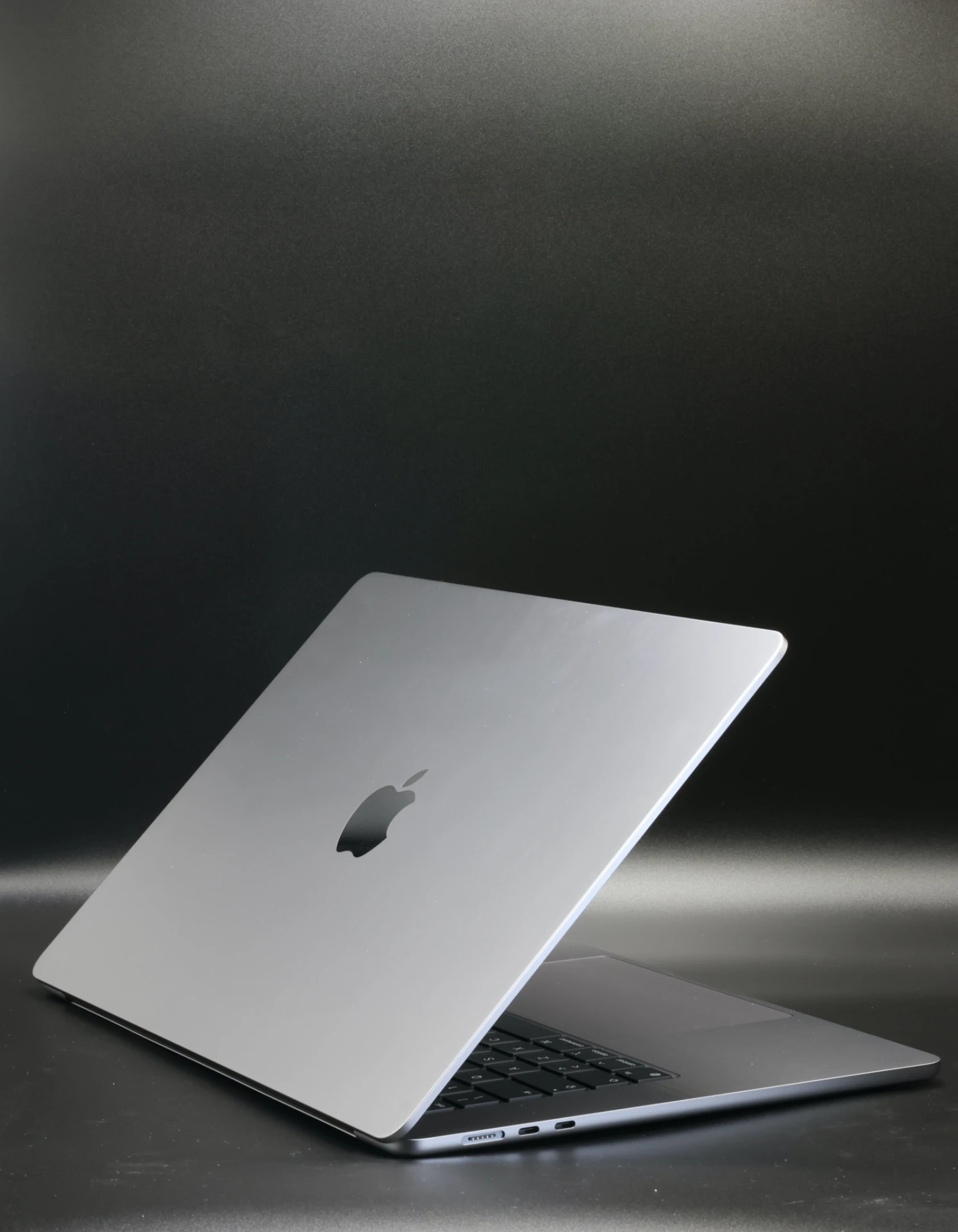 Apple MacBook Air M2 2023 15" 8 GB RAM Space Gray 100% EU Bill 